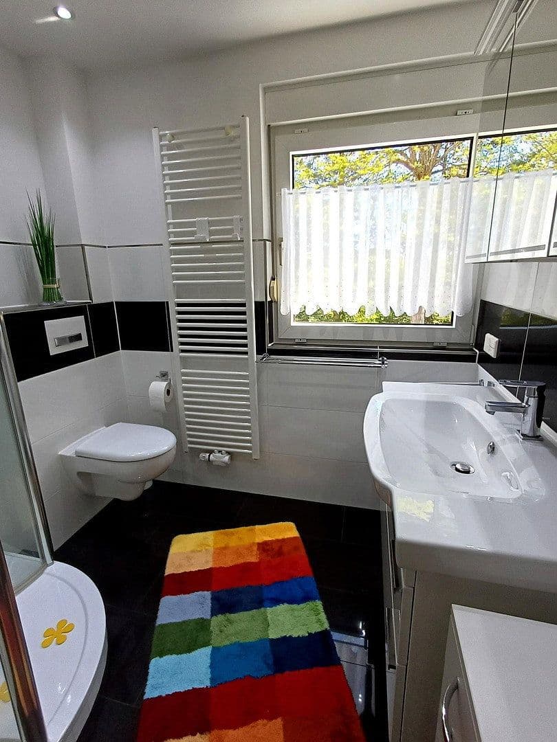 Predaj domu 110 m², pozemok 280 m², Frankenthal, Porýnie-Falcko Predaj domu 110 m², pozemok 280 m², Frankenthal, Porýnie-Falcko