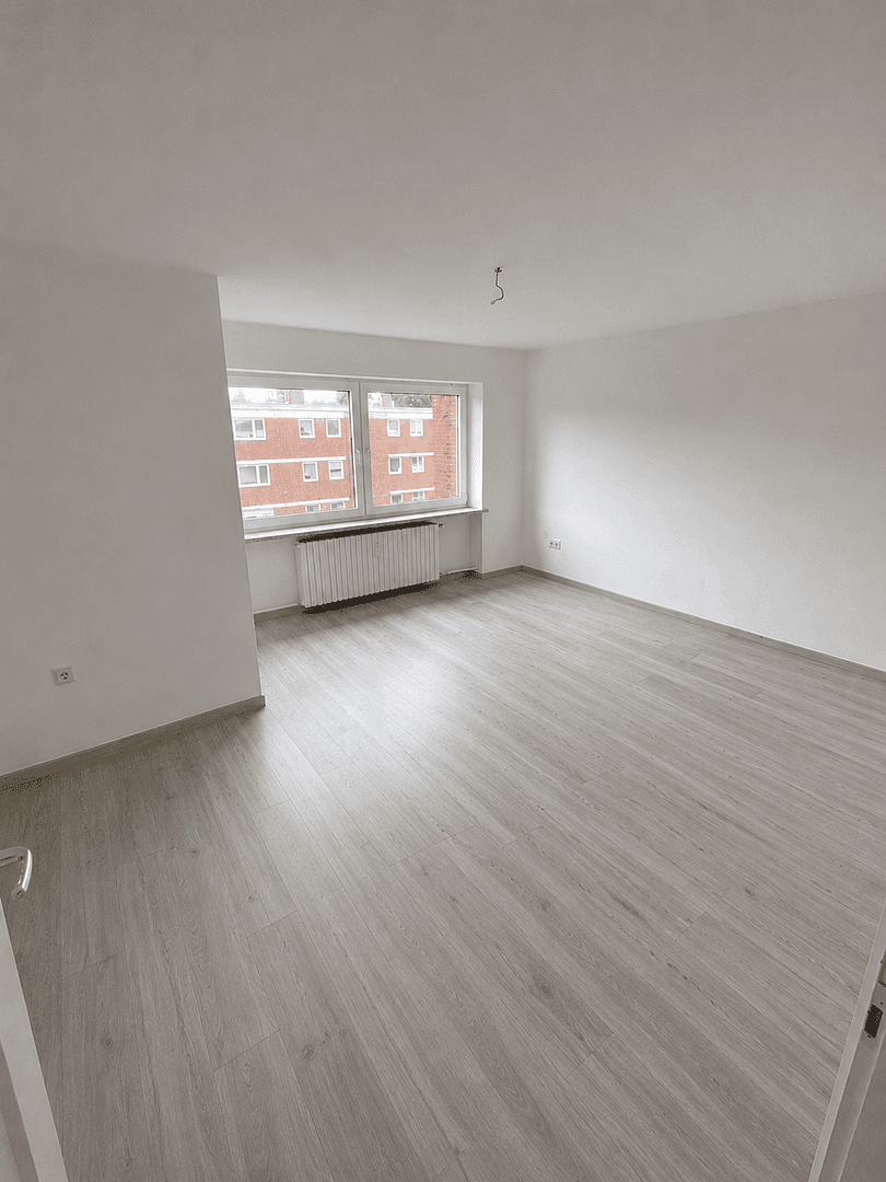 Prenájom bytu 4-izbový 81 m², Wilhelmshaven, Dolné Sasko Prenájom bytu 4-izbový 81 m², Wilhelmshaven, Dolné Sasko