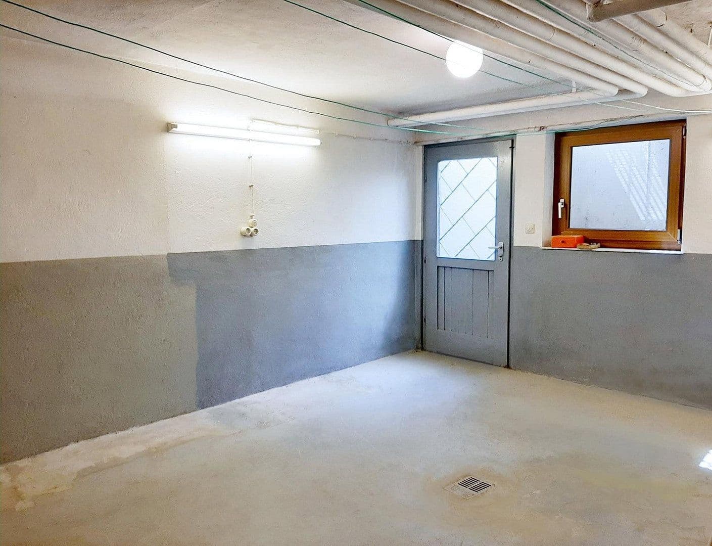Predaj domu 162 m², pozemok 254 m², Hornbergstraße 38, Ditzingen, Bádensko-Wurttembersko Predaj domu 162 m², pozemok 254 m², Hornbergstraße 38, Ditzingen, Bádensko-Wurttembersko