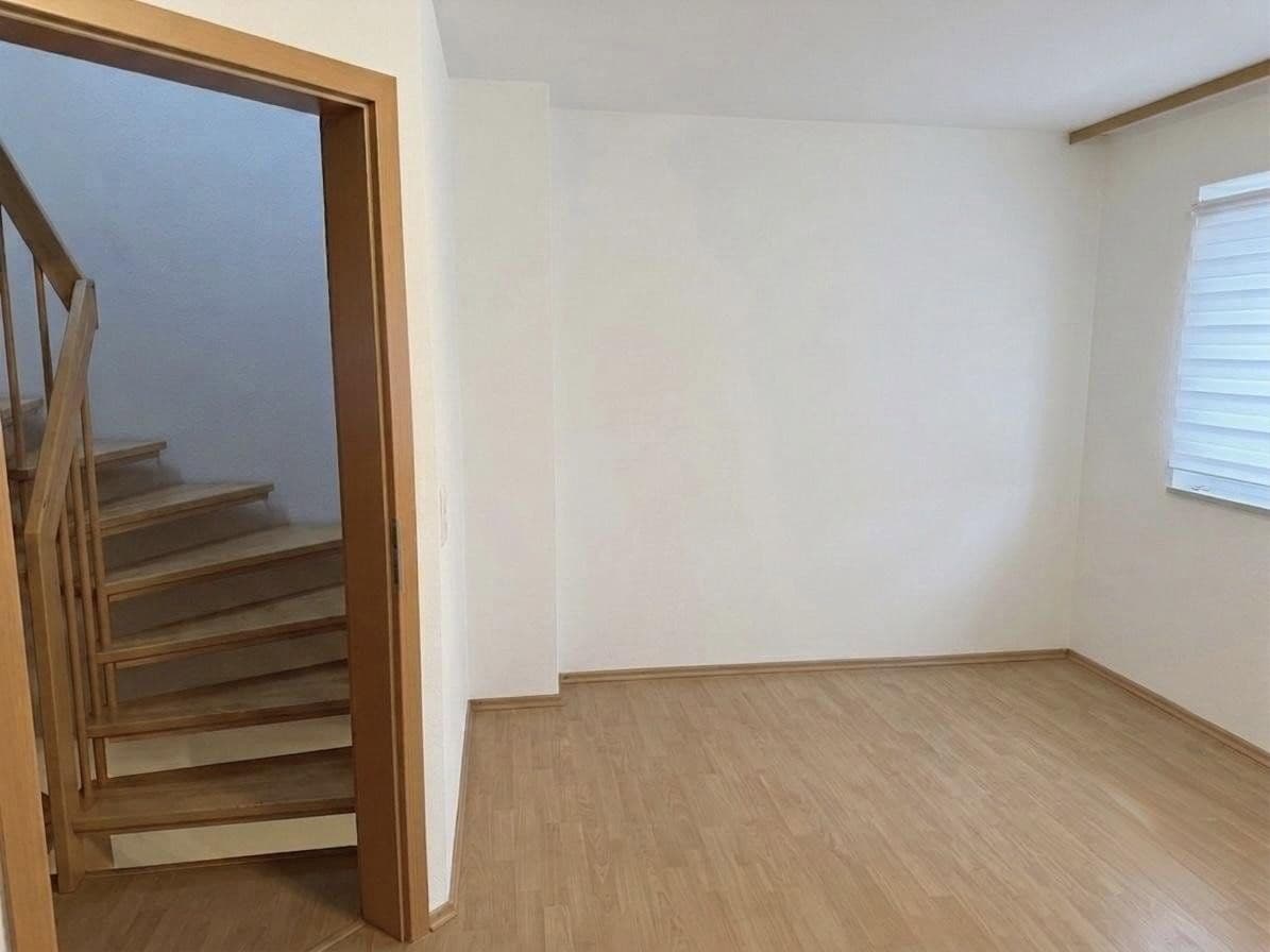 Predaj domu 128 m², pozemok 132 m², Landshut, Bavorsko Predaj domu 128 m², pozemok 132 m², Landshut, Bavorsko