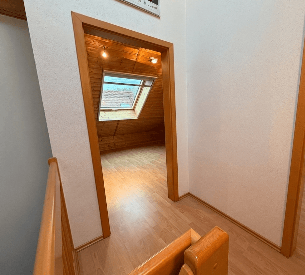 Predaj domu 128 m², pozemok 132 m², Landshut, Bavorsko Predaj domu 128 m², pozemok 132 m², Landshut, Bavorsko