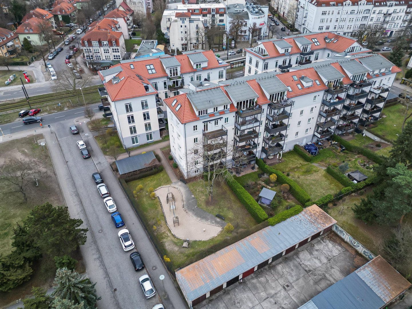 Predaj bytu 3-izbový 88 m², Sterndamm 66 B, Berlin, Berlín Predaj bytu 3-izbový 88 m², Sterndamm 66 B, Berlin, Berlín