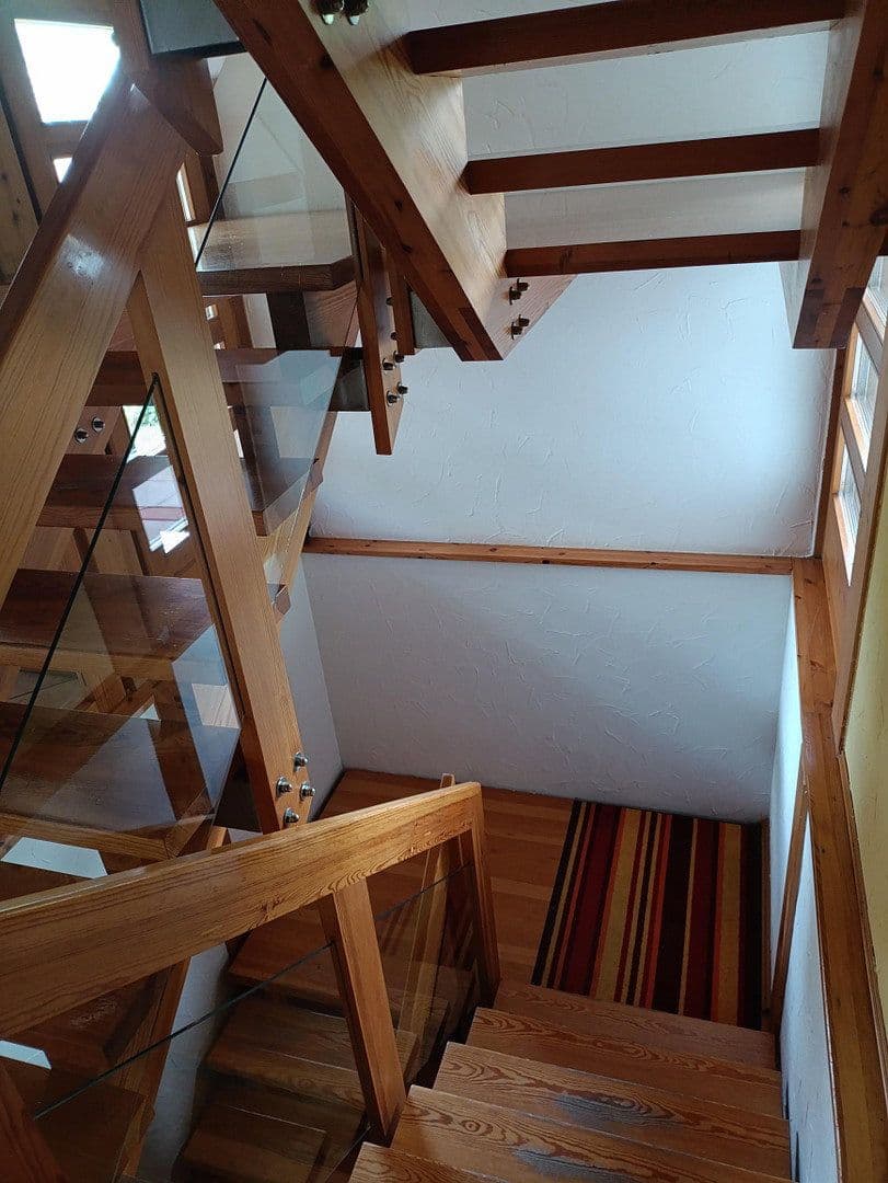 Predaj domu 145 m², pozemok 657 m², Winnenden, Bádensko-Wurttembersko Predaj domu 145 m², pozemok 657 m², Winnenden, Bádensko-Wurttembersko