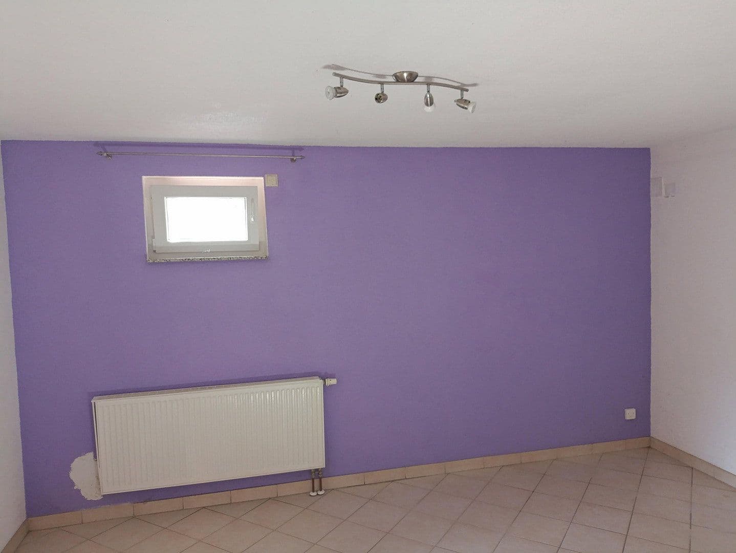 Predaj domu 145 m², pozemok 657 m², Winnenden, Bádensko-Wurttembersko Predaj domu 145 m², pozemok 657 m², Winnenden, Bádensko-Wurttembersko