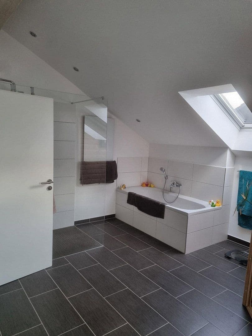 Predaj domu 232 m², pozemok 623 m², Hannover, Dolné Sasko Predaj domu 232 m², pozemok 623 m², Hannover, Dolné Sasko