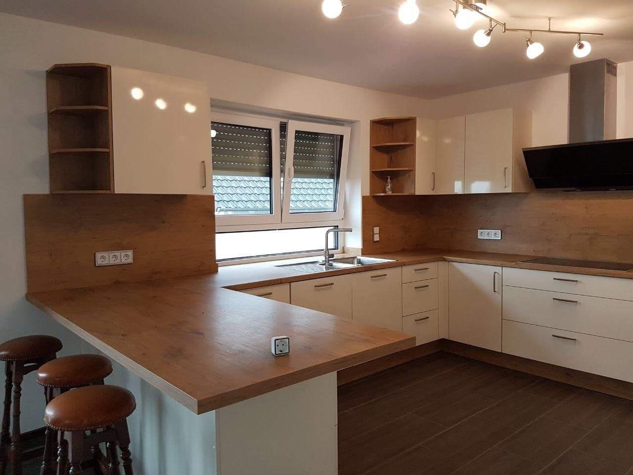 Prenájom domu 219 m², pozemok 300 m², Essenheim, Porýnie-Falcko Prenájom domu 219 m², pozemok 300 m², Essenheim, Porýnie-Falcko