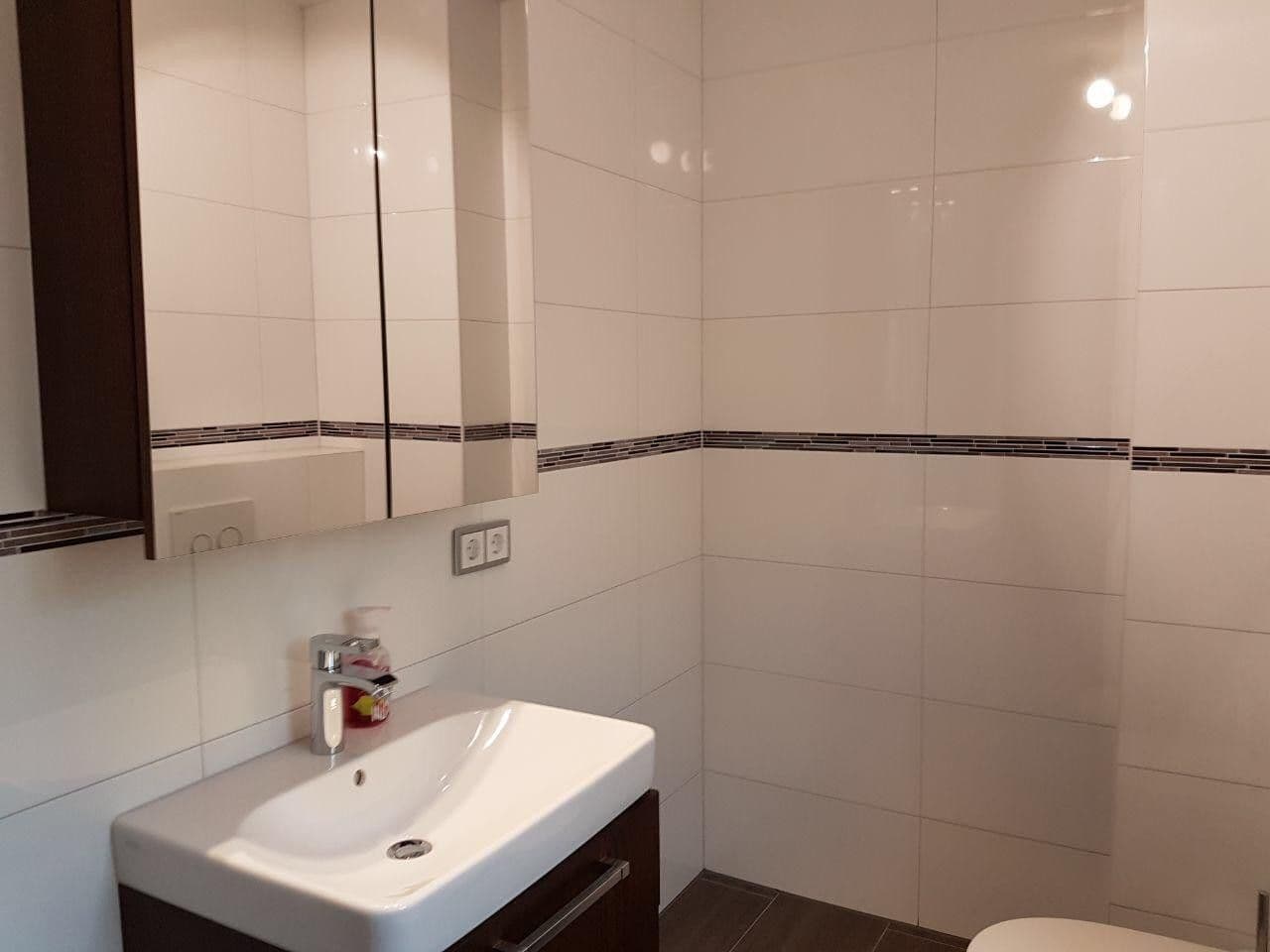 Prenájom domu 219 m², pozemok 300 m², Essenheim, Porýnie-Falcko Prenájom domu 219 m², pozemok 300 m², Essenheim, Porýnie-Falcko