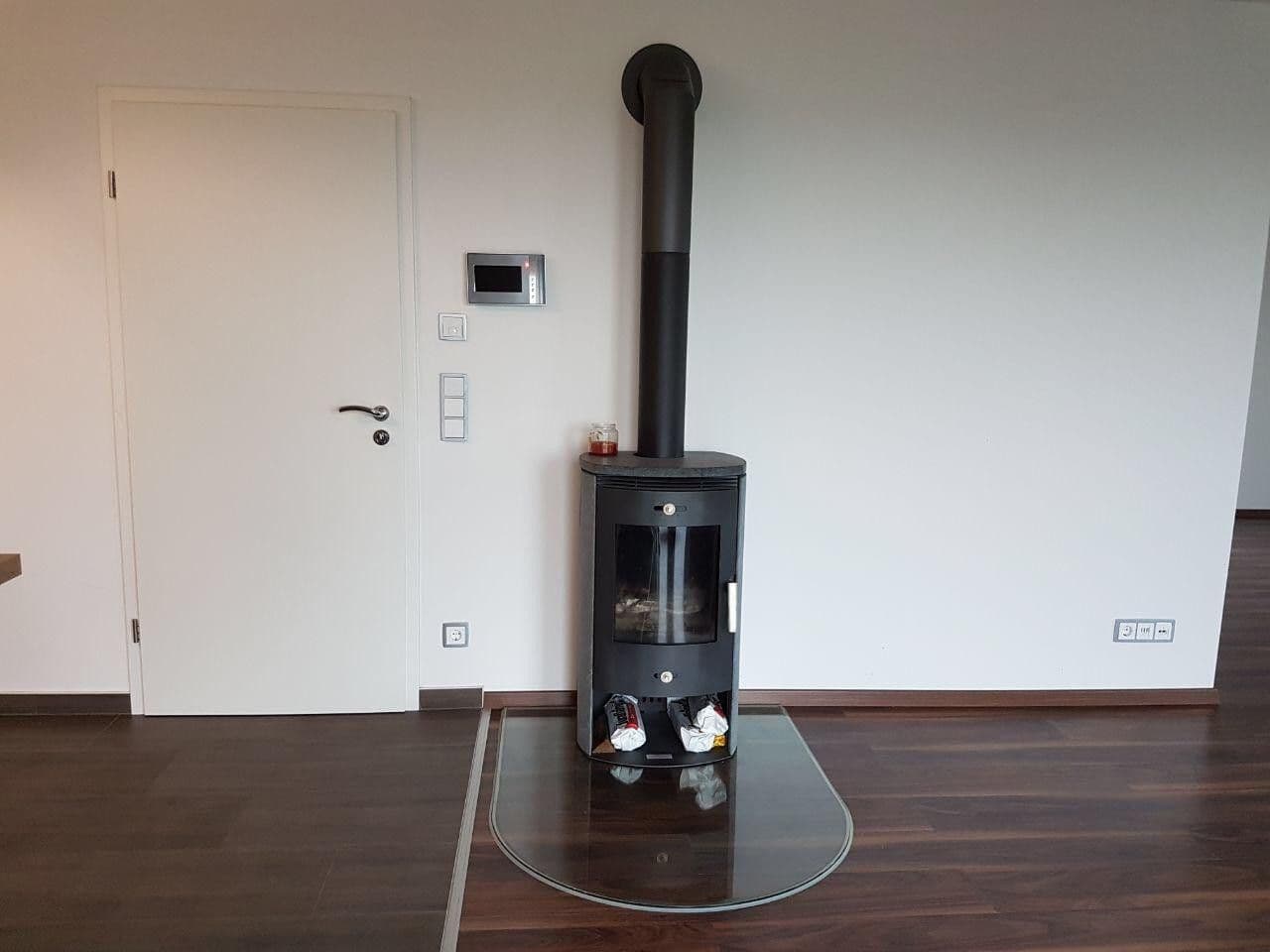 Prenájom domu 219 m², pozemok 300 m², Essenheim, Porýnie-Falcko Prenájom domu 219 m², pozemok 300 m², Essenheim, Porýnie-Falcko