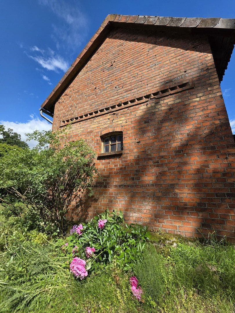 Predaj domu 219 m², pozemok 1.317 m², Uelzen, Dolné Sasko Predaj domu 219 m², pozemok 1.317 m², Uelzen, Dolné Sasko