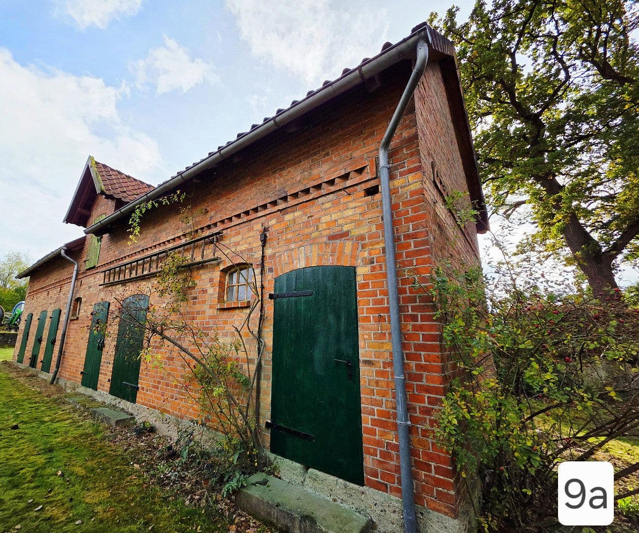 Predaj domu 219 m², pozemok 1.317 m², Uelzen, Dolné Sasko Predaj domu 219 m², pozemok 1.317 m², Uelzen, Dolné Sasko