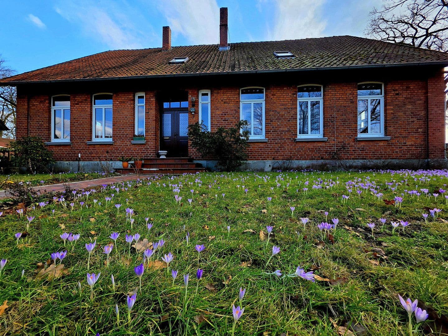 Predaj domu 219 m², pozemok 1.317 m², Uelzen, Dolné Sasko Predaj domu 219 m², pozemok 1.317 m², Uelzen, Dolné Sasko