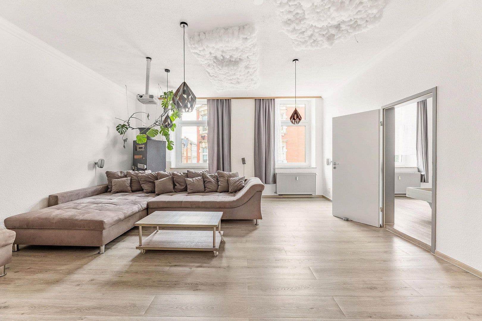 Prenájom bytu 6-izbový 185 m², Jahnstrasse 1, Hof, Bavorsko Prenájom bytu 6-izbový 185 m², Jahnstrasse 1, Hof, Bavorsko