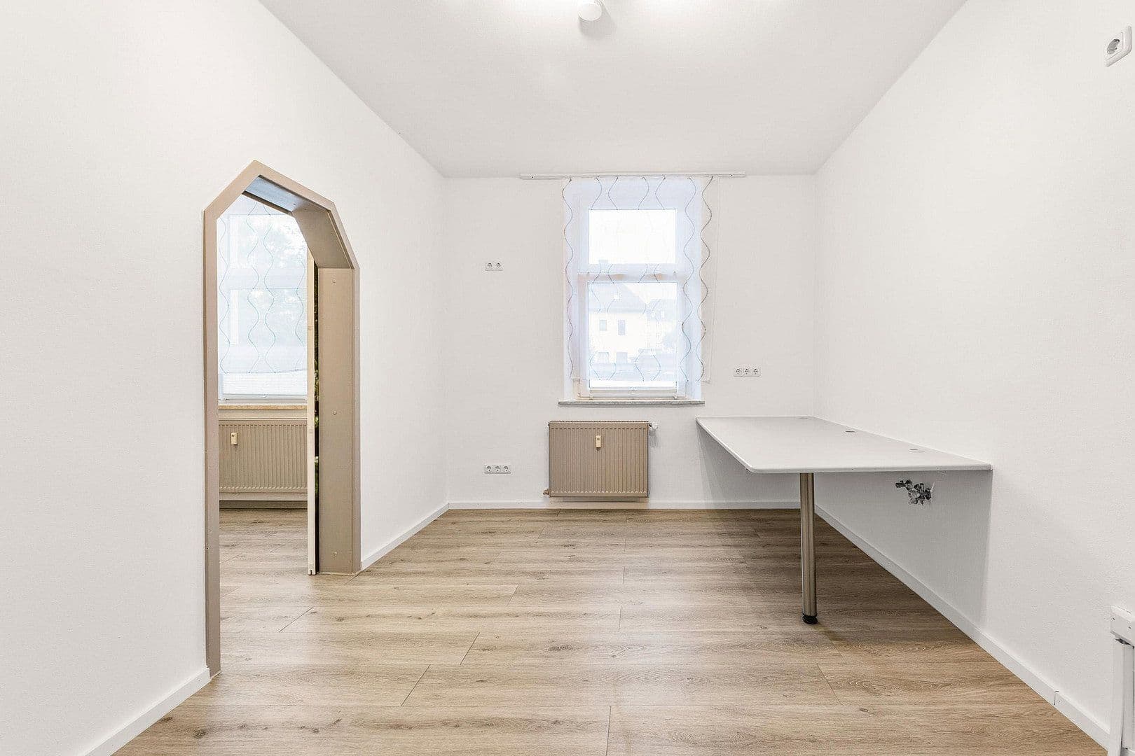 Prenájom bytu 6-izbový 185 m², Jahnstrasse 1, Hof, Bavorsko Prenájom bytu 6-izbový 185 m², Jahnstrasse 1, Hof, Bavorsko