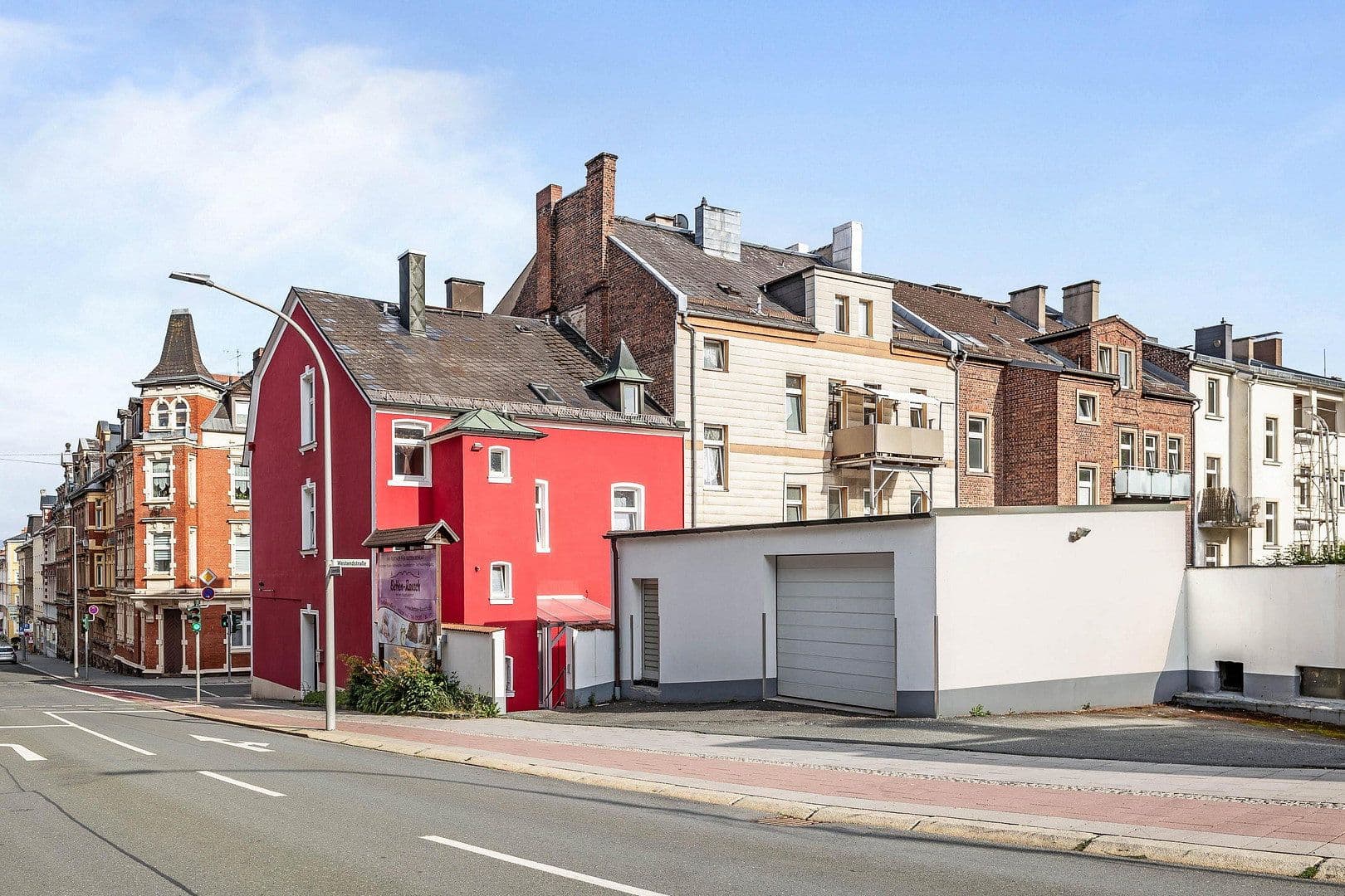 Prenájom bytu 6-izbový 185 m², Jahnstrasse 1, Hof, Bavorsko Prenájom bytu 6-izbový 185 m², Jahnstrasse 1, Hof, Bavorsko
