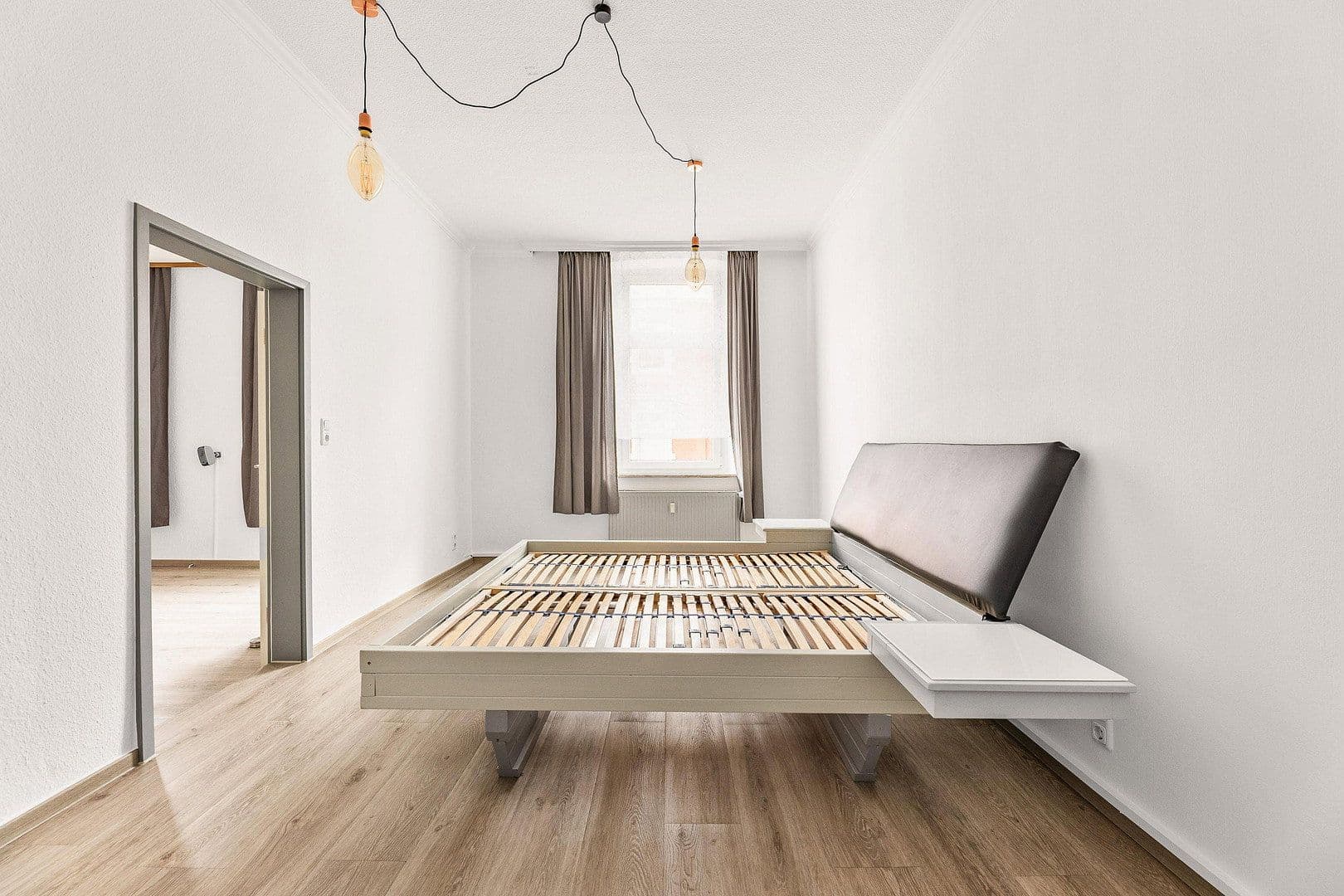Prenájom bytu 6-izbový 185 m², Jahnstrasse 1, Hof, Bavorsko Prenájom bytu 6-izbový 185 m², Jahnstrasse 1, Hof, Bavorsko