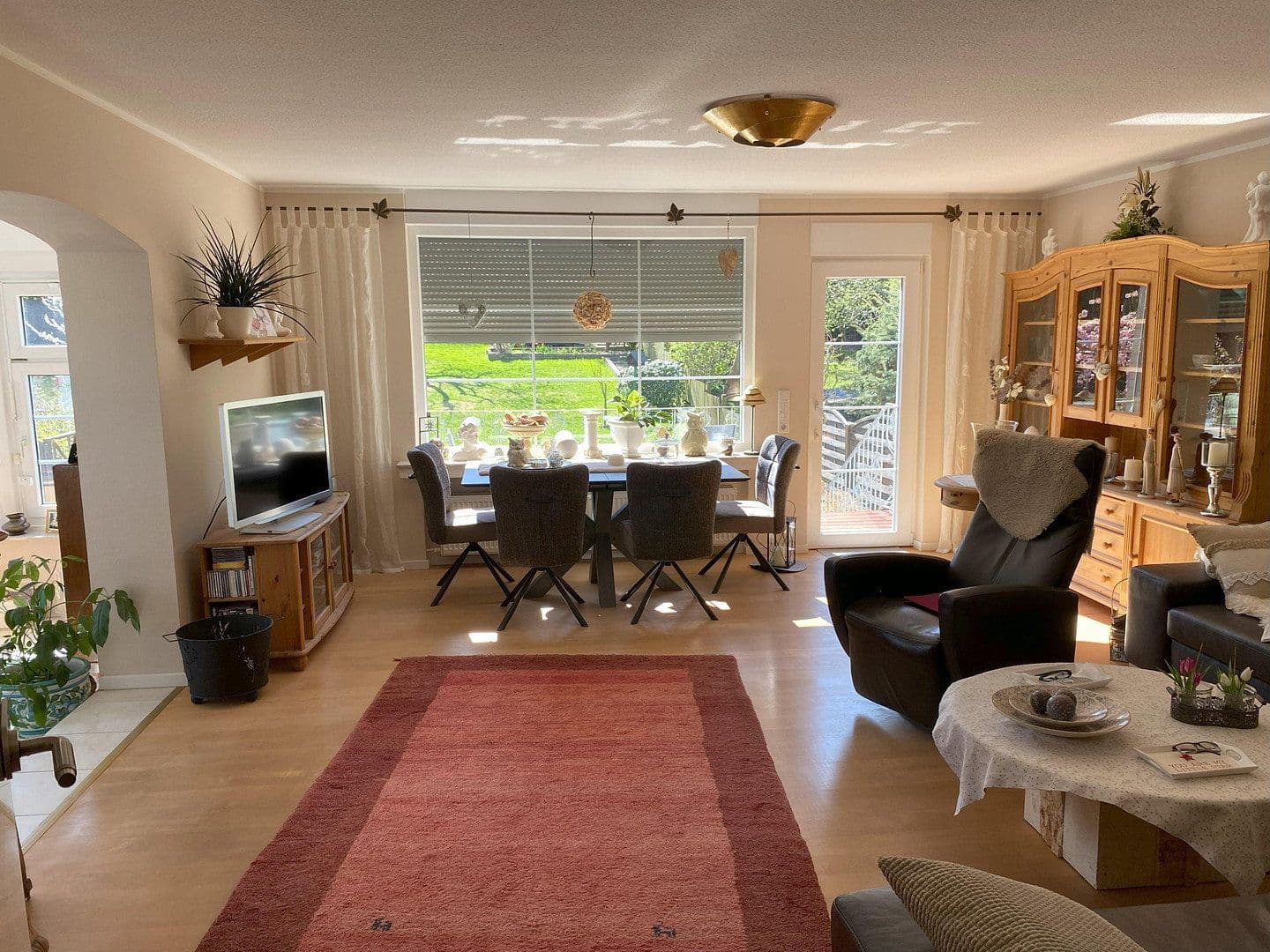 Predaj domu 215 m², pozemok 597 m², Essen, Severné Porýnie - Westfálsko Predaj domu 215 m², pozemok 597 m², Essen, Severné Porýnie - Westfálsko