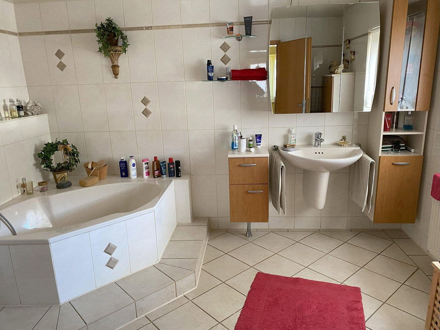 Predaj domu 215 m², pozemok 597 m², Essen, Severné Porýnie - Westfálsko Predaj domu 215 m², pozemok 597 m², Essen, Severné Porýnie - Westfálsko