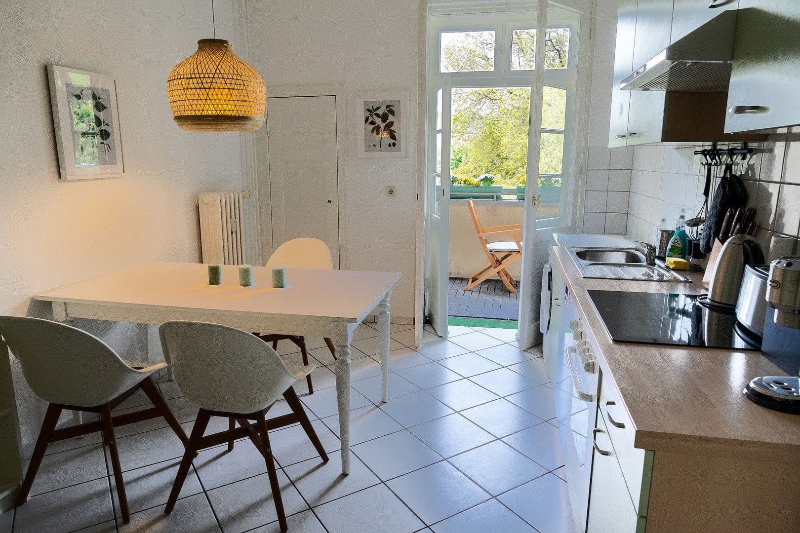 Prenájom bytu 2-izbový 65 m², Berlin, Berlín Prenájom bytu 2-izbový 65 m², Berlin, Berlín