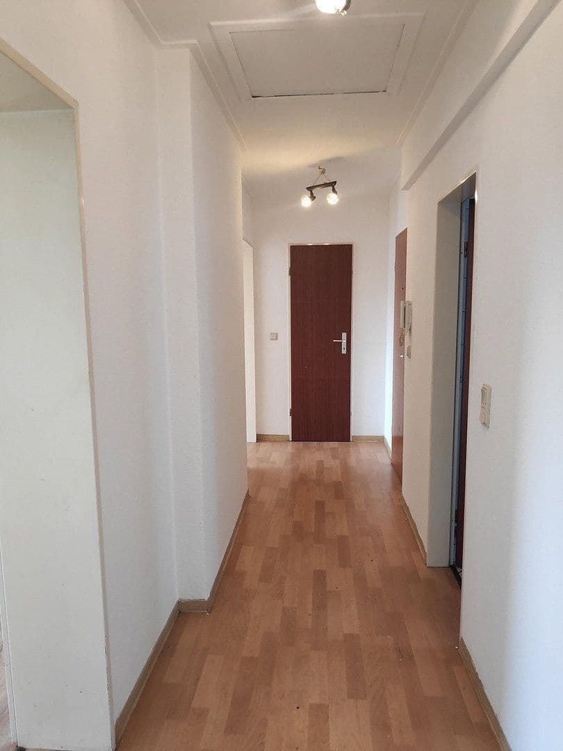 Prenájom bytu 3-izbový 82 m², Borkhofer Str. 33a, Duisburg, Severné Porýnie - Westfálsko Prenájom bytu 3-izbový 82 m², Borkhofer Str. 33a, Duisburg, Severné Porýnie - Westfálsko