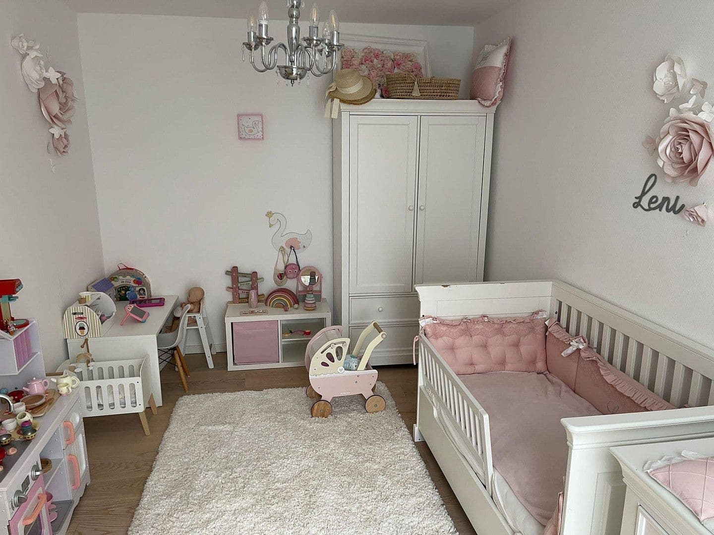 Predaj domu 146 m², pozemok 298 m², Wiesbaden, Hesensko Predaj domu 146 m², pozemok 298 m², Wiesbaden, Hesensko