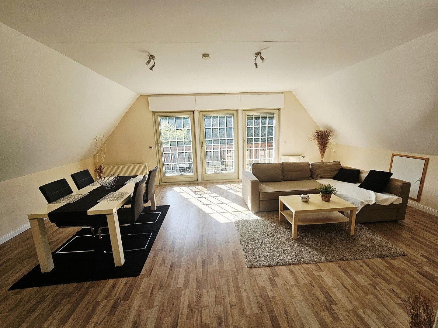 Predaj domu 174 m², pozemok 544 m², Troisdorf, Severné Porýnie - Westfálsko Predaj domu 174 m², pozemok 544 m², Troisdorf, Severné Porýnie - Westfálsko
