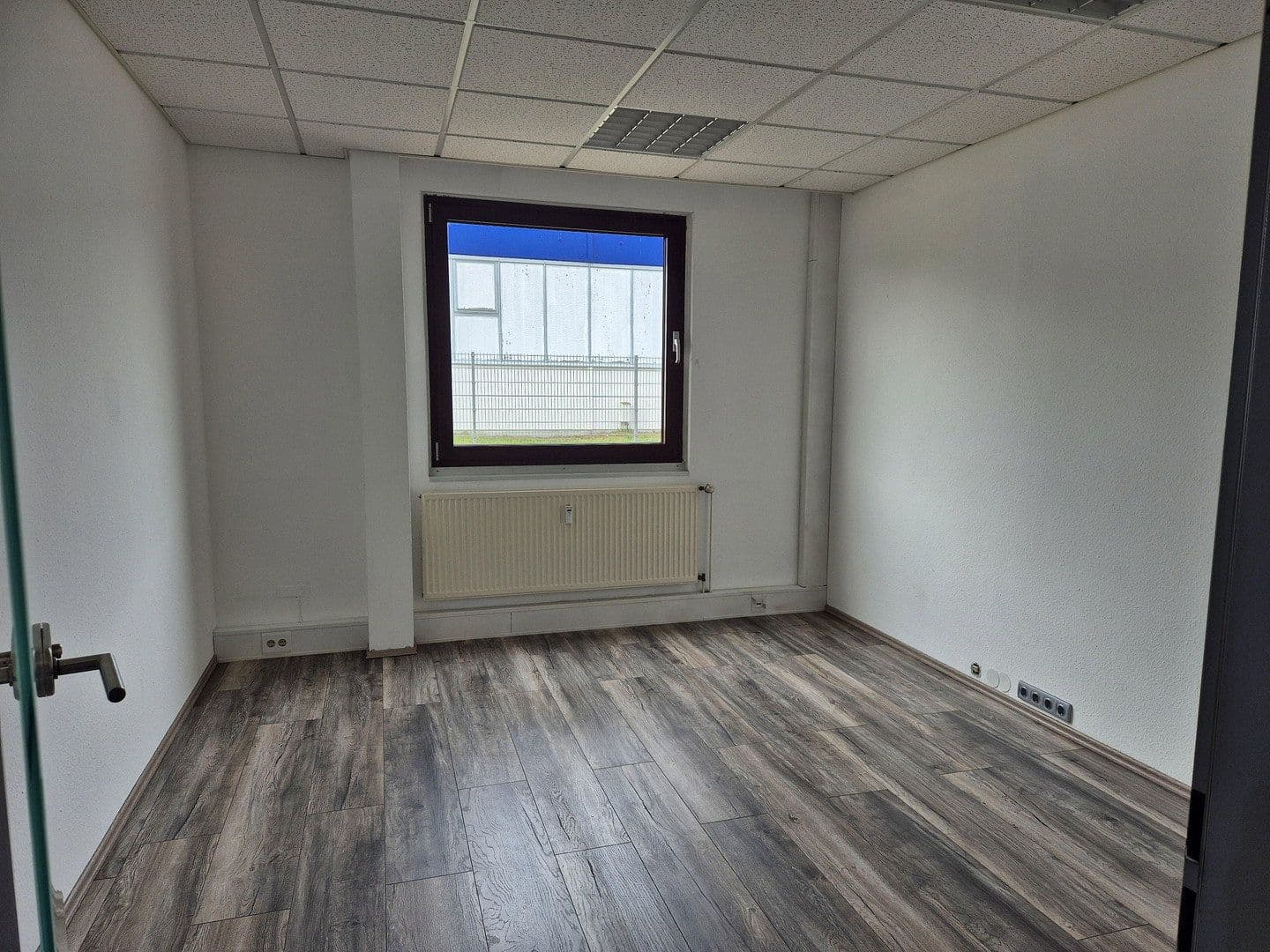 Prenájom kancelárie 124 m², Rudolf-Diesel-Str. 11, Kaltenkirchen, Šlezvicko-Holštajnsko Prenájom kancelárie 124 m², Rudolf-Diesel-Str. 11, Kaltenkirchen, Šlezvicko-Holštajnsko