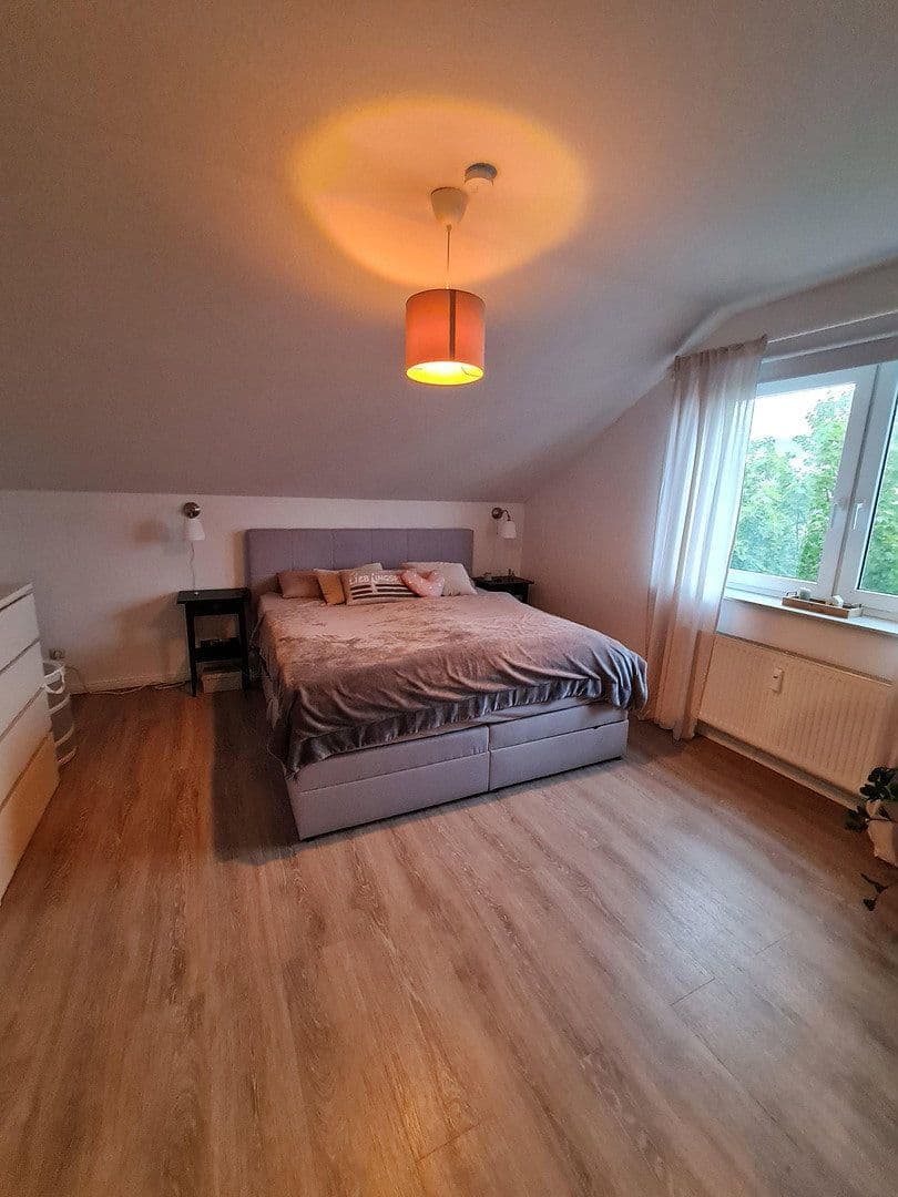 Prenájom bytu 4-izbový 85 m², Tornesch, Šlezvicko-Holštajnsko Prenájom bytu 4-izbový 85 m², Tornesch, Šlezvicko-Holštajnsko