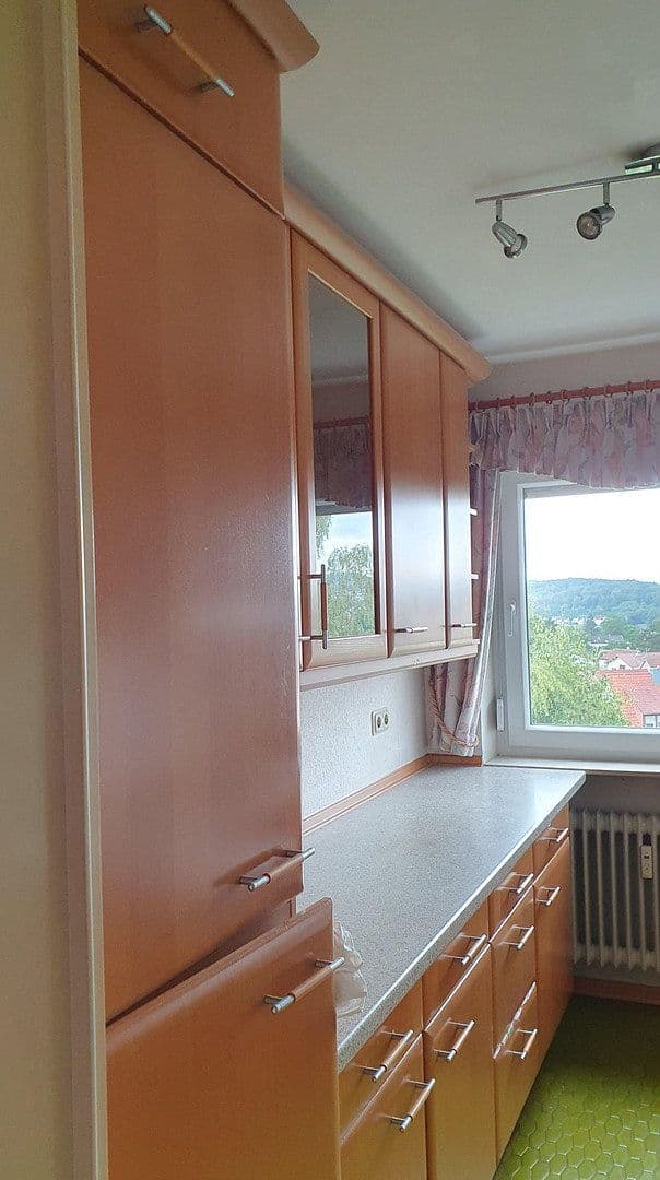 Prenájom bytu 3-izbový 87 m², Saarbrücken, Sársko Prenájom bytu 3-izbový 87 m², Saarbrücken, Sársko