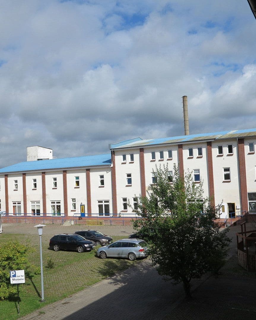 Predaj domu 6.000 m², pozemok 6.000 m², Malchin, Meklenbursko-Predpomoransko Predaj domu 6.000 m², pozemok 6.000 m², Malchin, Meklenbursko-Predpomoransko