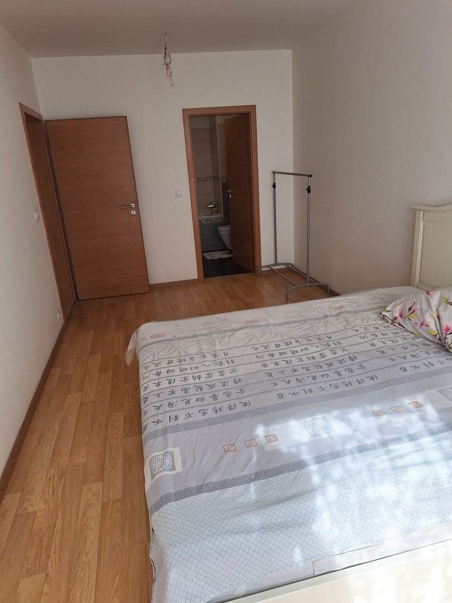 Prenájom bytu 2-izbový 60 m², Sousedíkova, Praha, Praha Prenájom bytu 2-izbový 60 m², Sousedíkova, Praha, Praha