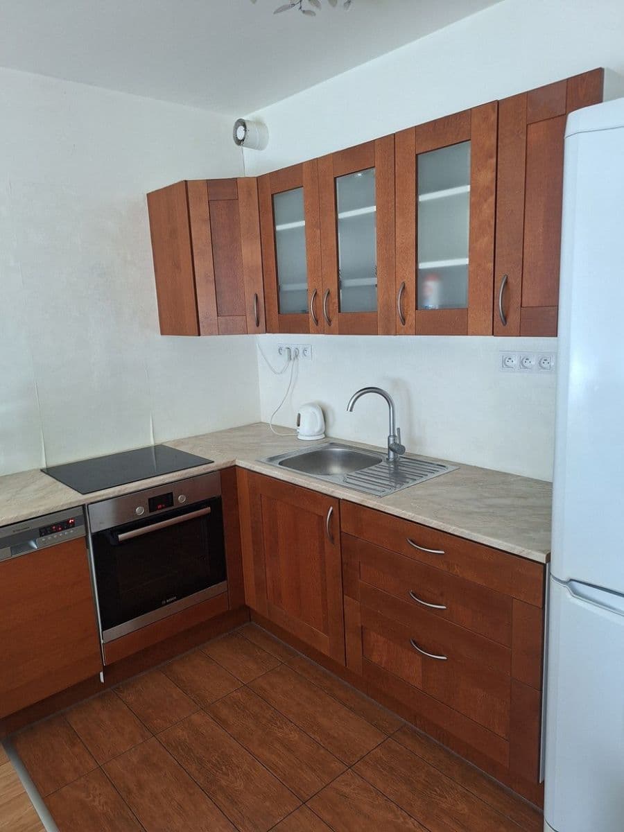 Prenájom bytu 2-izbový 60 m², Sousedíkova, Praha, Praha Prenájom bytu 2-izbový 60 m², Sousedíkova, Praha, Praha