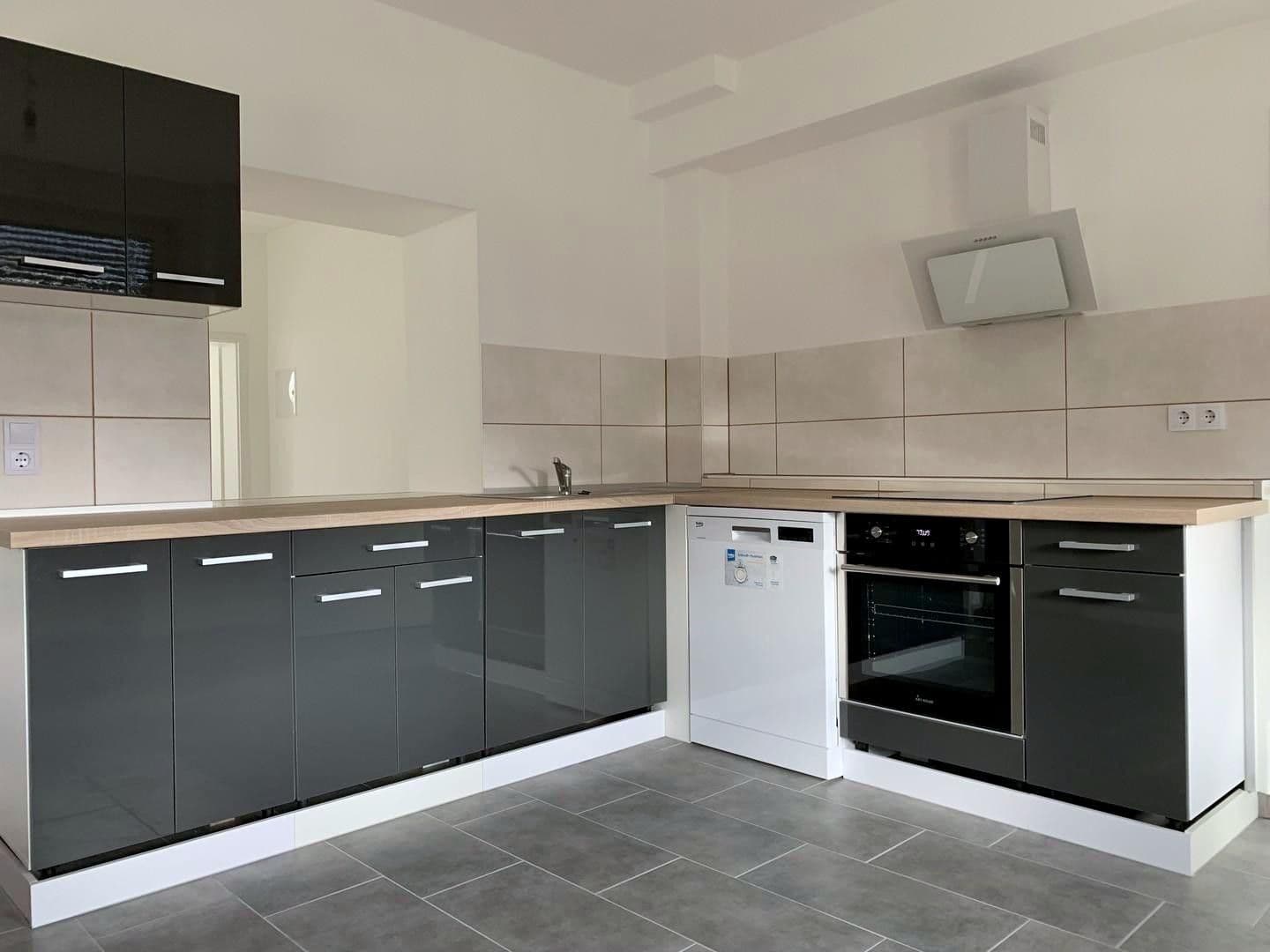 Prenájom bytu 2-izbový 72 m², Bahnhofstrasse 5, Usingen, Hesensko Prenájom bytu 2-izbový 72 m², Bahnhofstrasse 5, Usingen, Hesensko