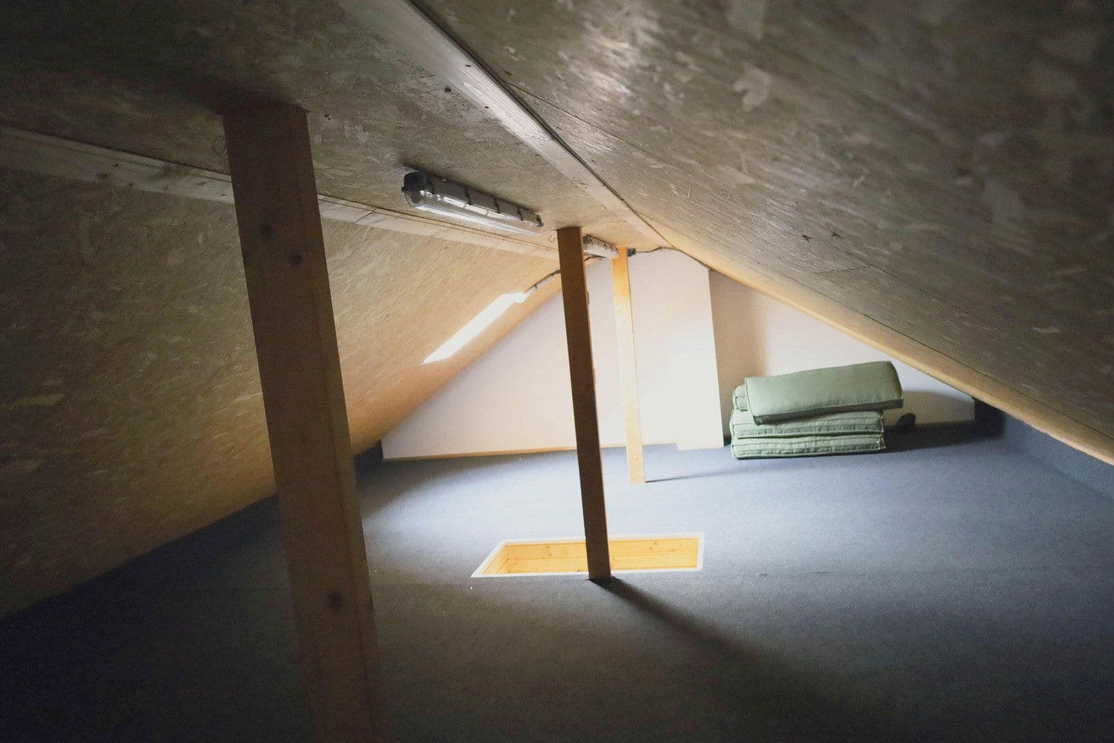 Prenájom domu 145 m², pozemok 317 m², Mechernich, Severné Porýnie - Westfálsko Prenájom domu 145 m², pozemok 317 m², Mechernich, Severné Porýnie - Westfálsko