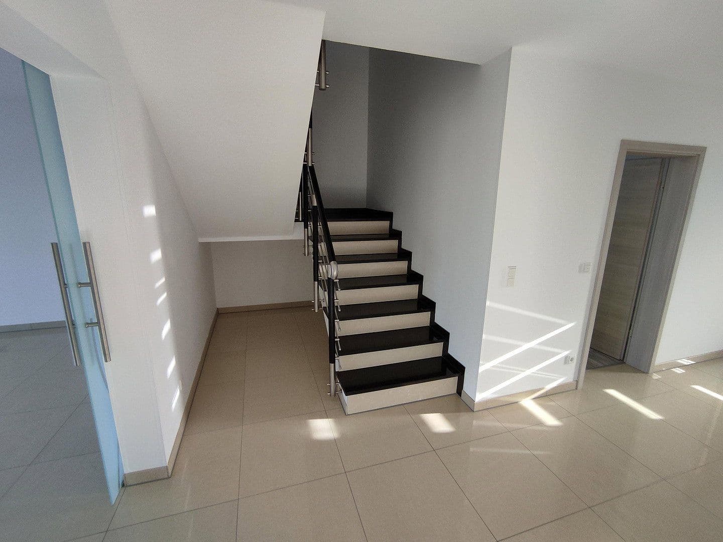 Prenájom domu 145 m², pozemok 317 m², Mechernich, Severné Porýnie - Westfálsko Prenájom domu 145 m², pozemok 317 m², Mechernich, Severné Porýnie - Westfálsko