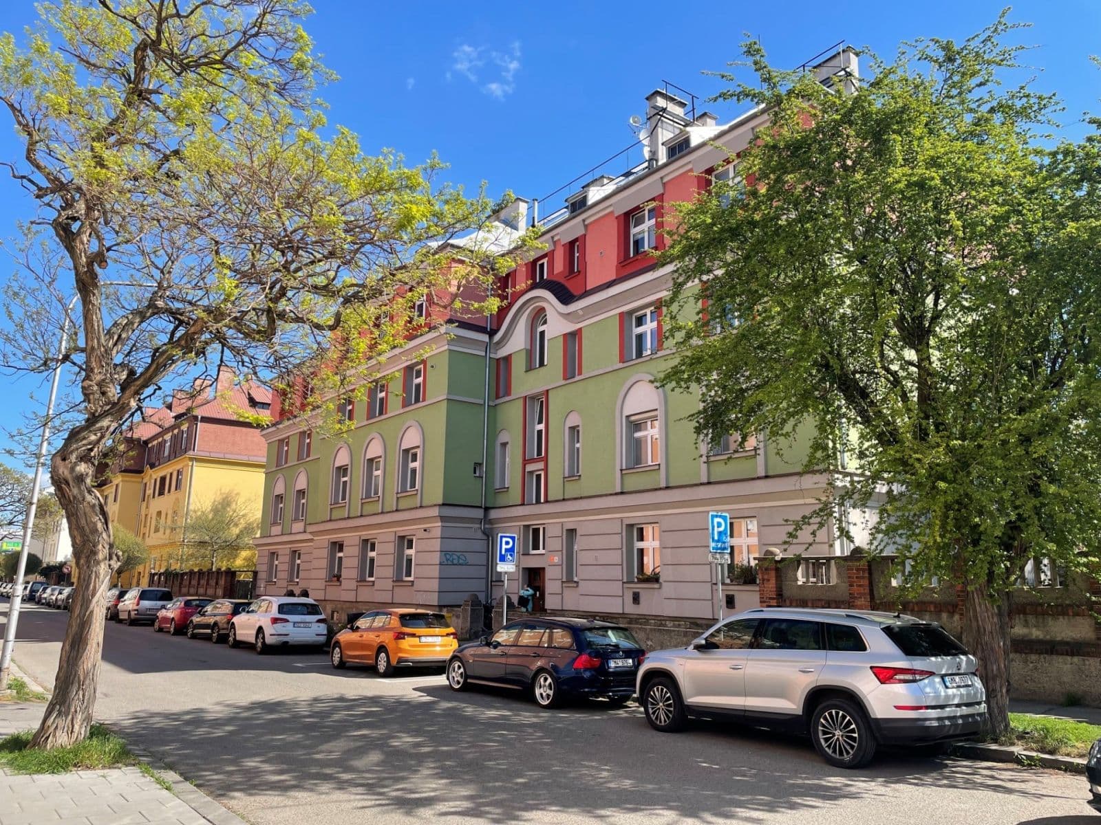 Prenájom bytu 2-izbový 84 m², Polívkova, Olomouc, Olomoucký kraj Prenájom bytu 2-izbový 84 m², Polívkova, Olomouc, Olomoucký kraj