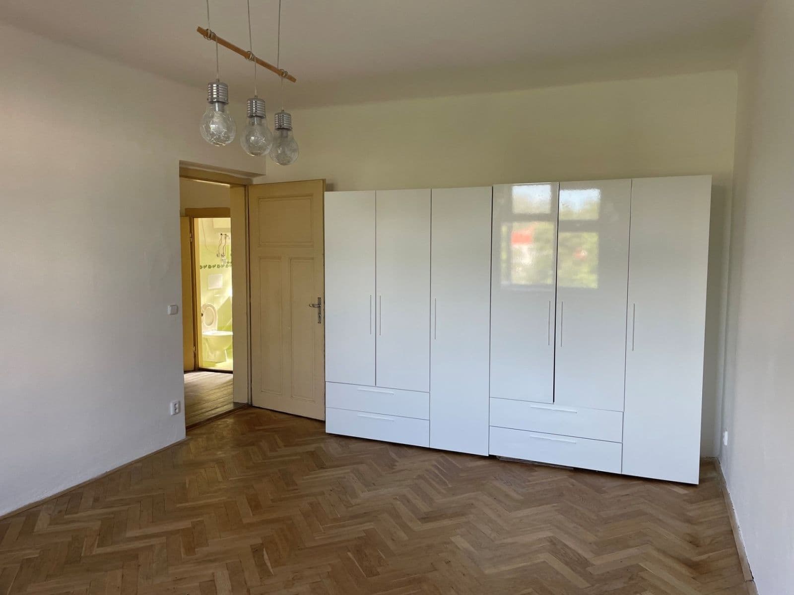 Prenájom bytu 2-izbový 84 m², Polívkova, Olomouc, Olomoucký kraj Prenájom bytu 2-izbový 84 m², Polívkova, Olomouc, Olomoucký kraj