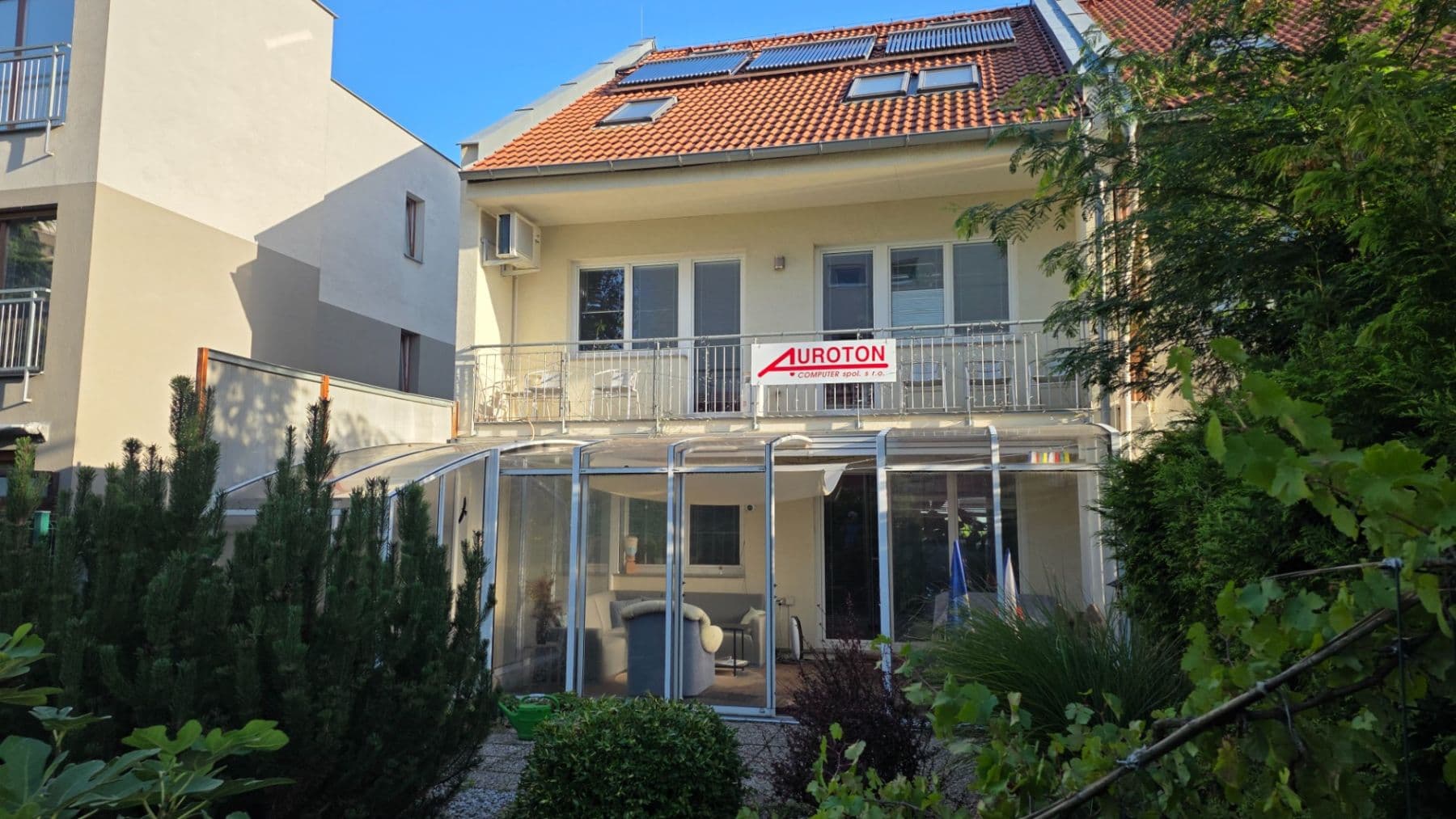 Predaj domu 264 m², pozemok 450 m², Desenská, Praha, Praha Predaj domu 264 m², pozemok 450 m², Desenská, Praha, Praha