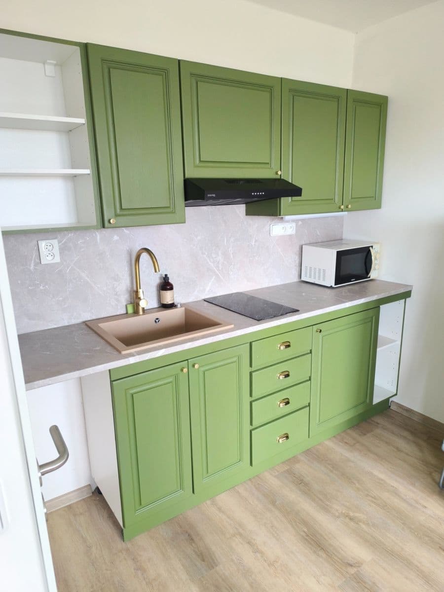 Prenájom bytu 23 m², Litvínovská, Praha, Praha Prenájom bytu 23 m², Litvínovská, Praha, Praha