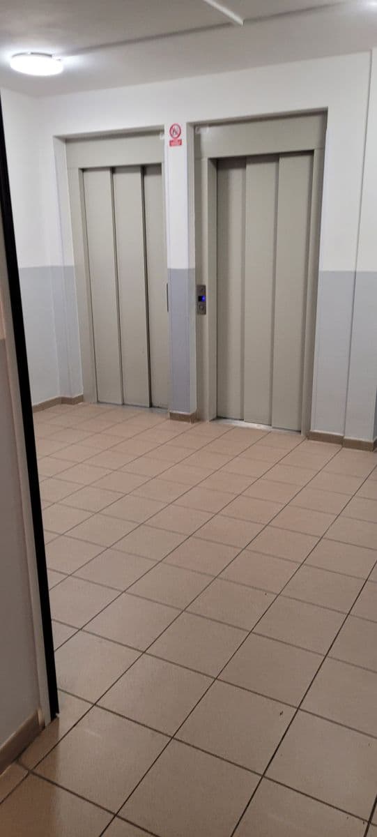 Predaj bytu 3-izbový 70 m², Krausova, Praha, Praha Predaj bytu 3-izbový 70 m², Krausova, Praha, Praha