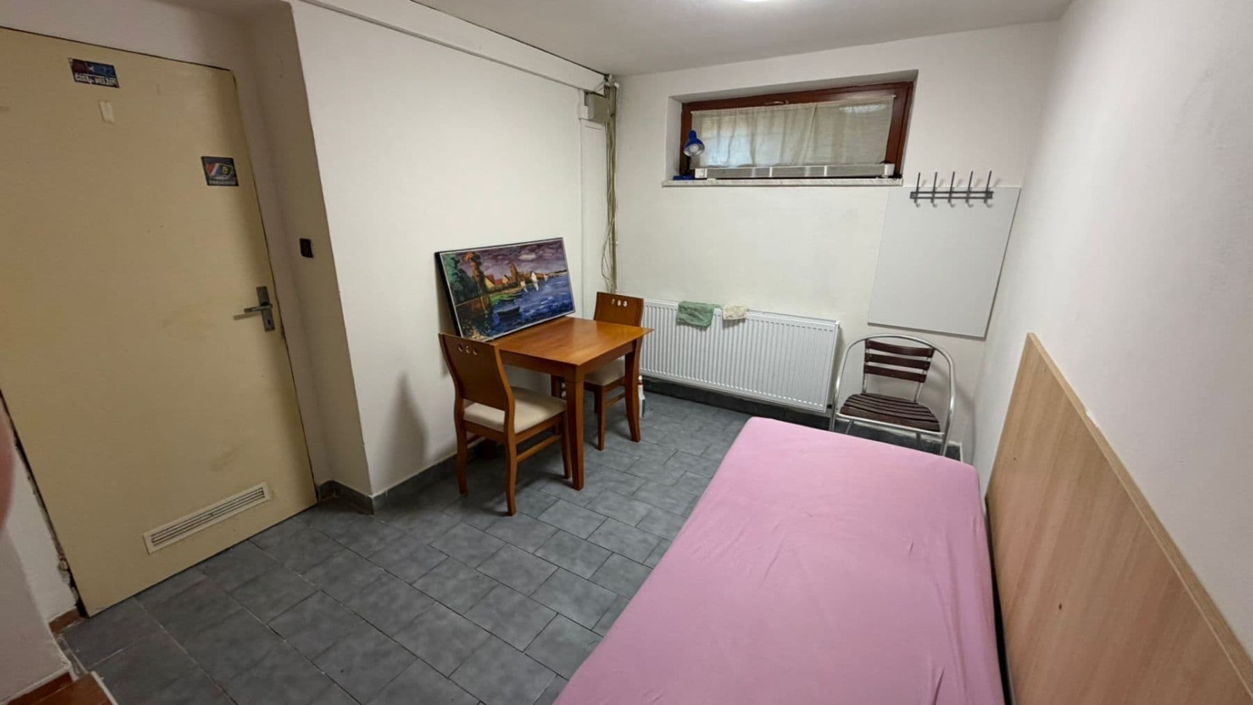 Prenájom bytu 1-izbový 15 m², Holšická, Praha, Praha Prenájom bytu 1-izbový 15 m², Holšická, Praha, Praha