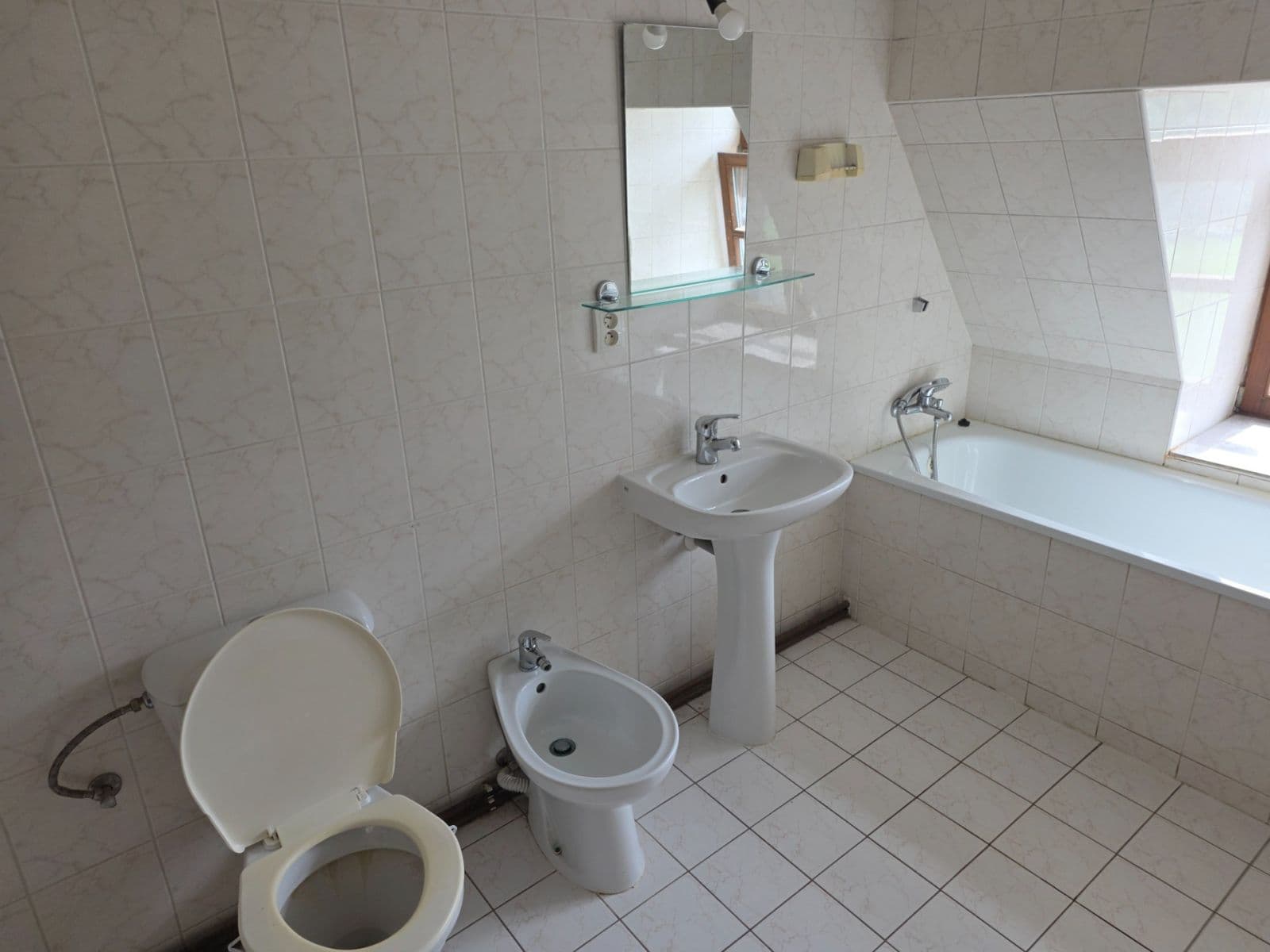 Prenájom bytu 3-izbový 85 m², Podhradí, Boskovice, Jihomoravský kraj Prenájom bytu 3-izbový 85 m², Podhradí, Boskovice, Jihomoravský kraj