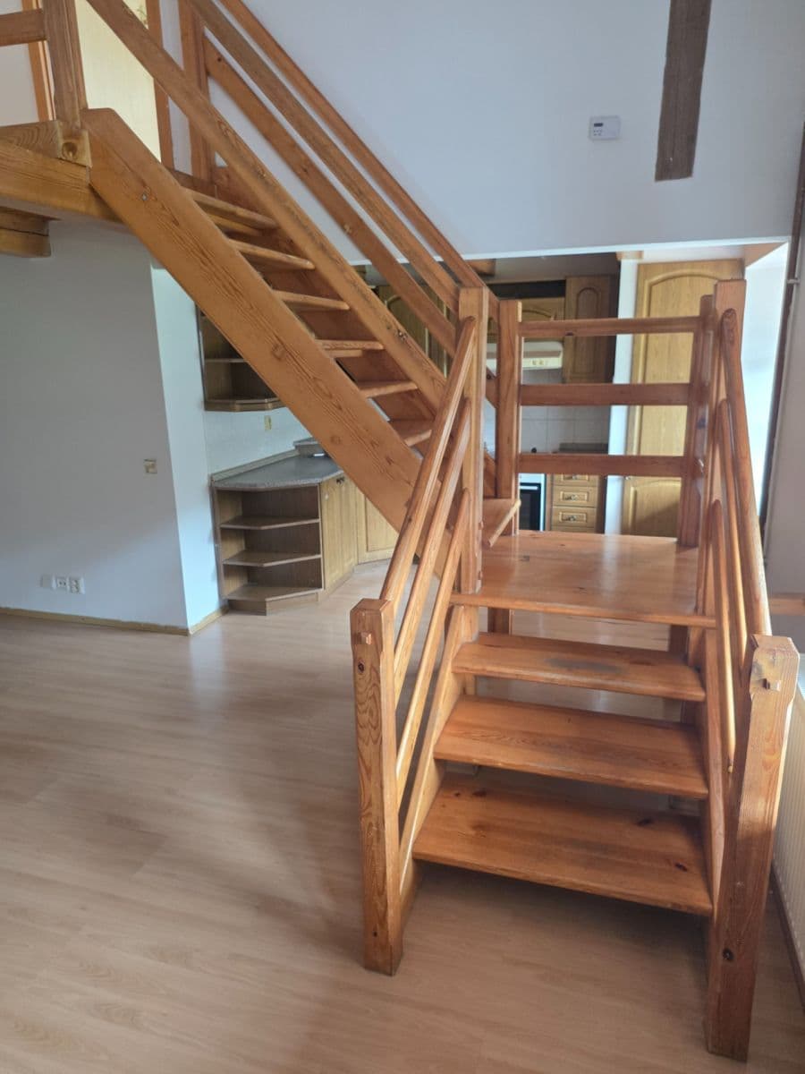 Prenájom bytu 3-izbový 85 m², Podhradí, Boskovice, Jihomoravský kraj Prenájom bytu 3-izbový 85 m², Podhradí, Boskovice, Jihomoravský kraj