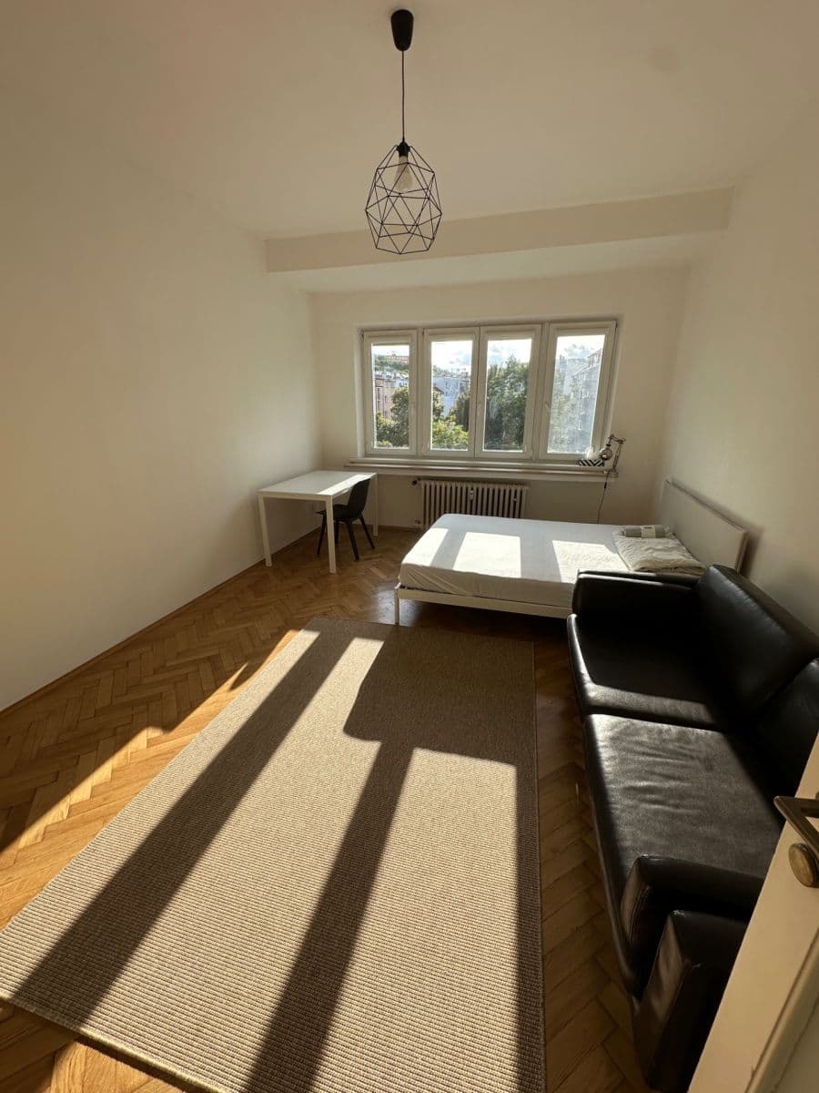 Prenájom bytu 1-izbový 32 m², Prachnerova, Praha, Praha Prenájom bytu 1-izbový 32 m², Prachnerova, Praha, Praha
