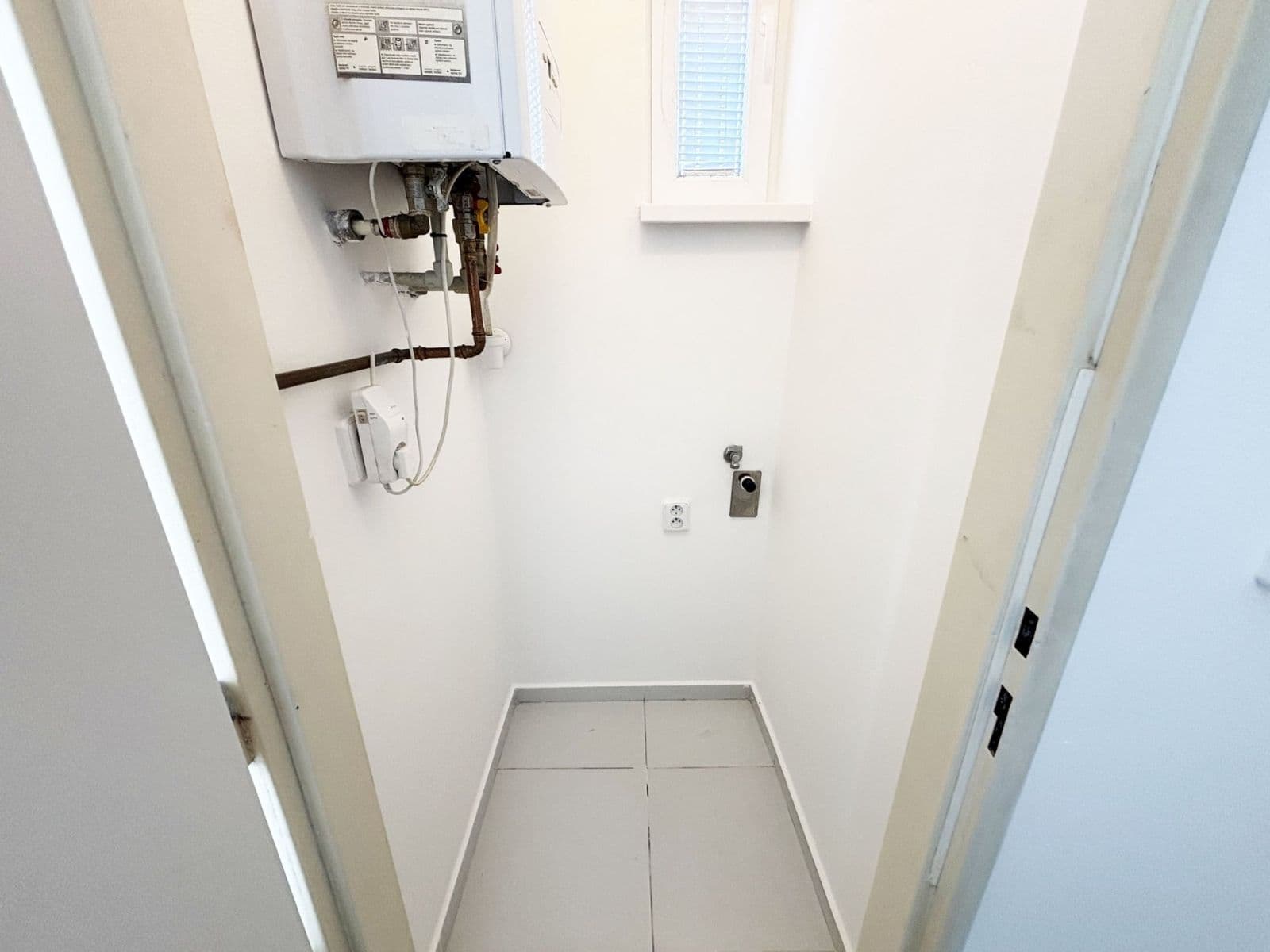 Prenájom bytu 1-izbový 55 m², Husova, Plzeň, Plzeňský kraj Prenájom bytu 1-izbový 55 m², Husova, Plzeň, Plzeňský kraj