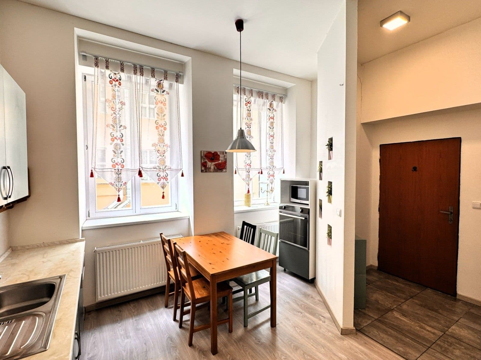 Prenájom bytu 2-izbový 67 m², Balbínova, Praha, Praha Prenájom bytu 2-izbový 67 m², Balbínova, Praha, Praha