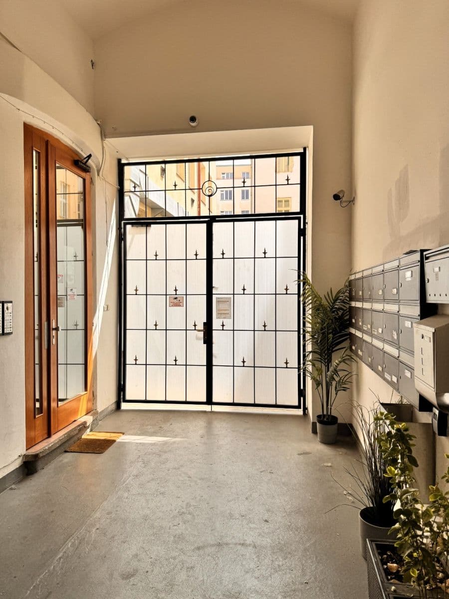 Prenájom bytu 2-izbový 67 m², Balbínova, Praha, Praha Prenájom bytu 2-izbový 67 m², Balbínova, Praha, Praha