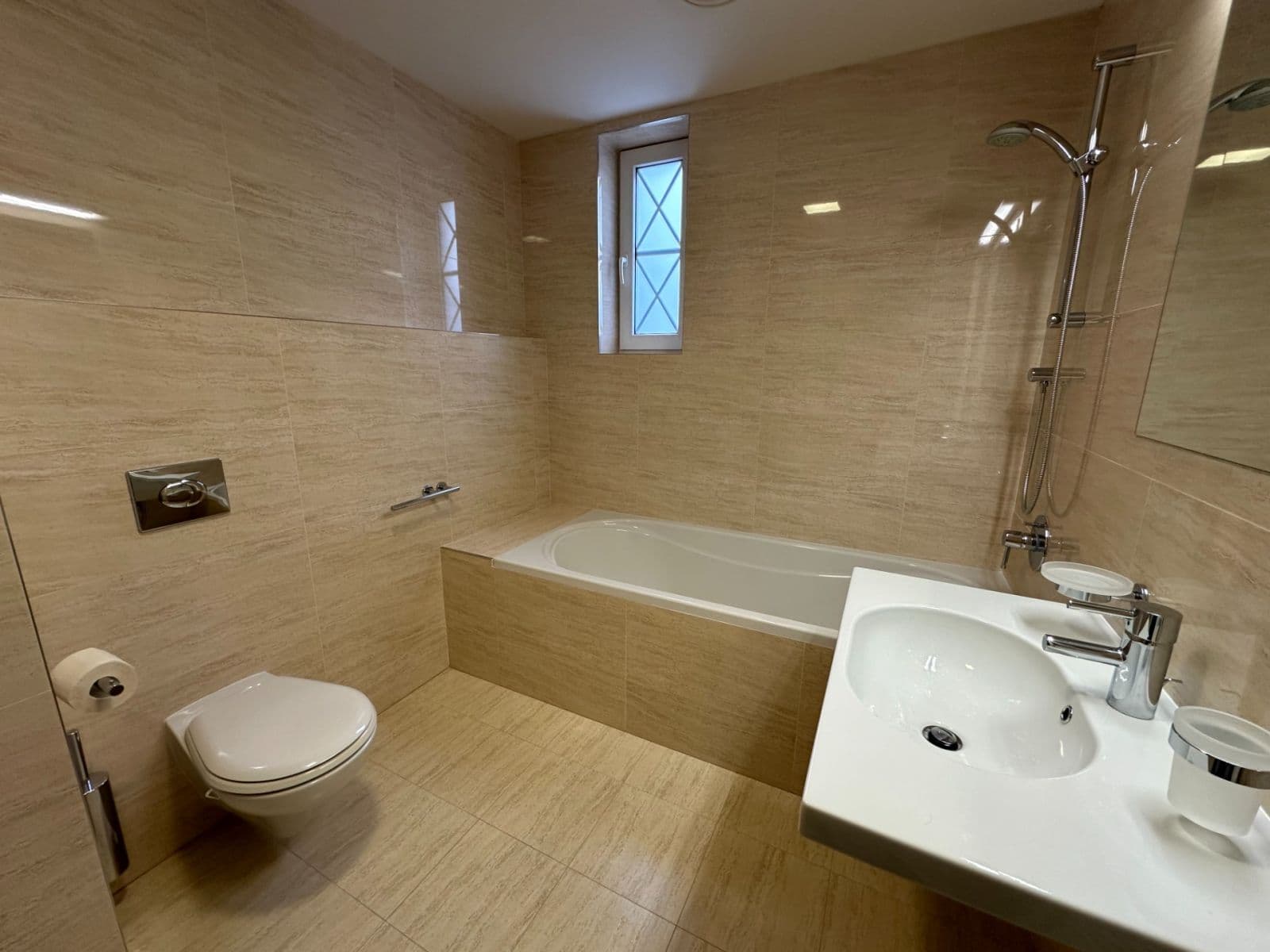 Predaj bytu 2-izbový 61 m², Špindlerův Mlýn, Královéhradecký kraj Predaj bytu 2-izbový 61 m², Špindlerův Mlýn, Královéhradecký kraj