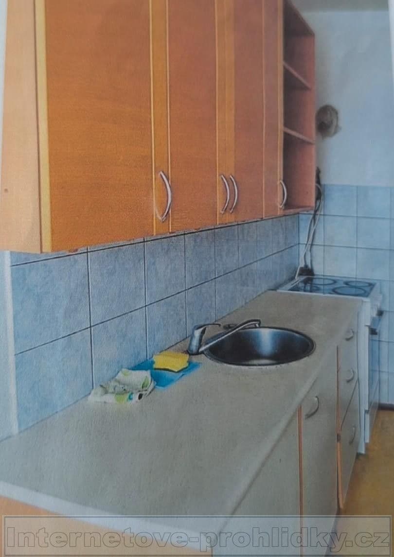 Prenájom bytu 4-izbový 74 m², K Rovinám, Praha, Praha Prenájom bytu 4-izbový 74 m², K Rovinám, Praha, Praha