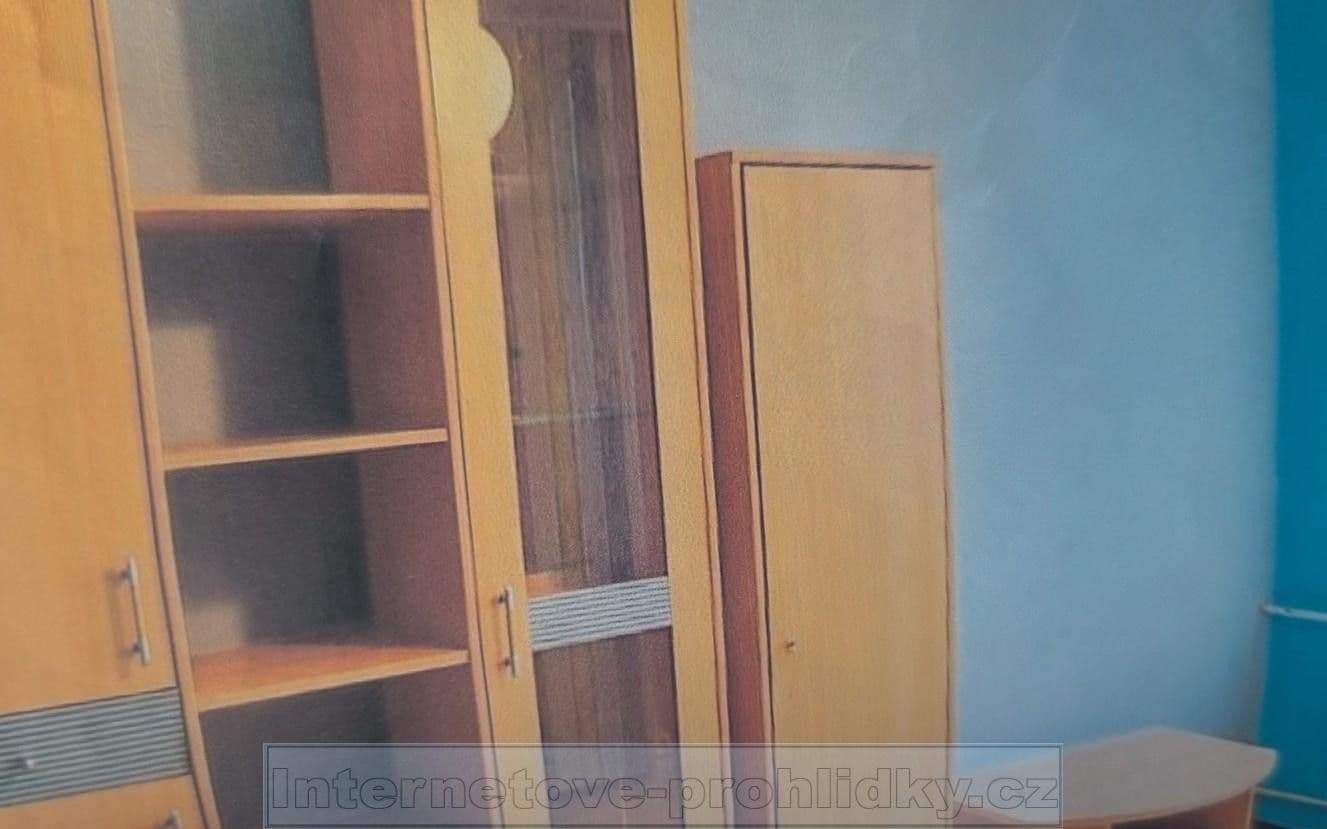 Prenájom bytu 4-izbový 74 m², K Rovinám, Praha, Praha Prenájom bytu 4-izbový 74 m², K Rovinám, Praha, Praha