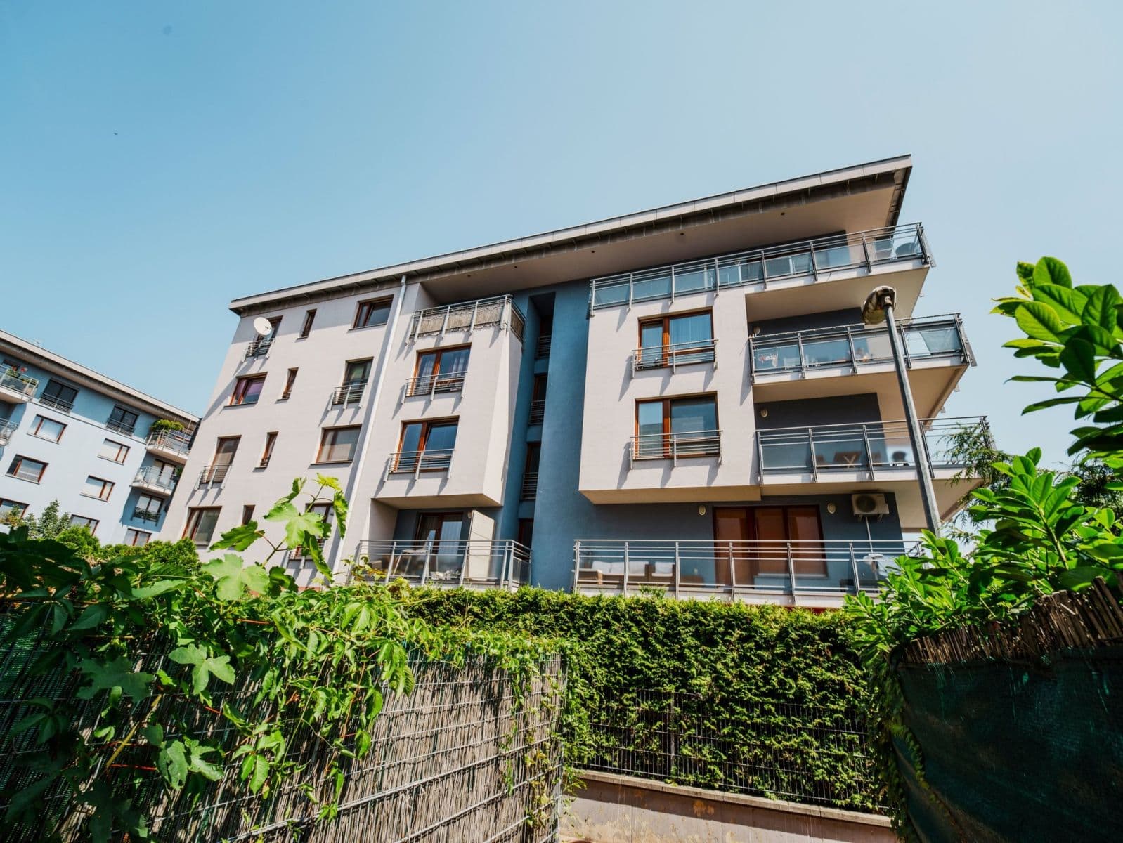 Prenájom bytu 2-izbový 62 m², Jana Přibíka, Praha, Praha Prenájom bytu 2-izbový 62 m², Jana Přibíka, Praha, Praha